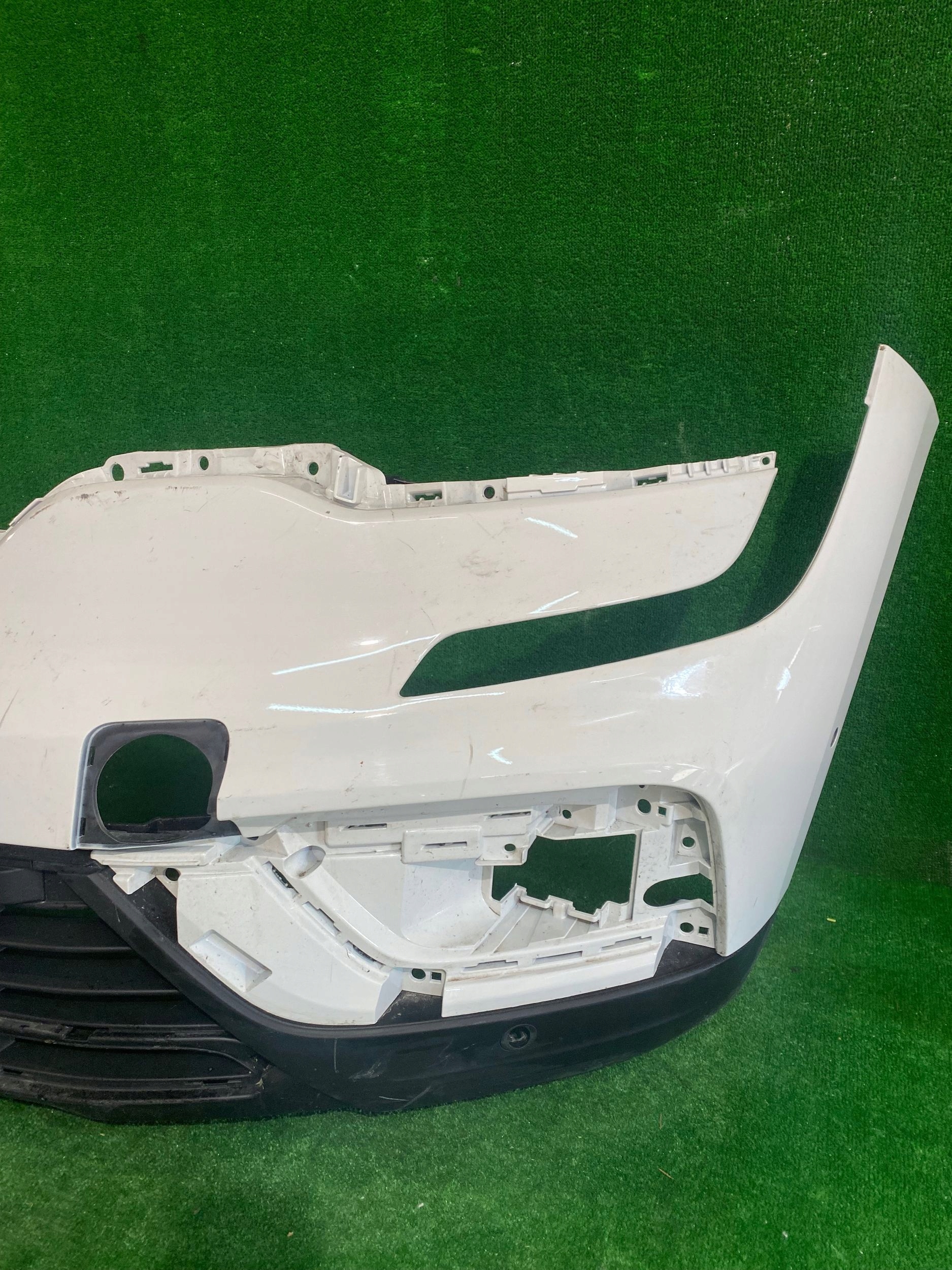 front bumper front RENAULT KOLEOS II LIFT 19