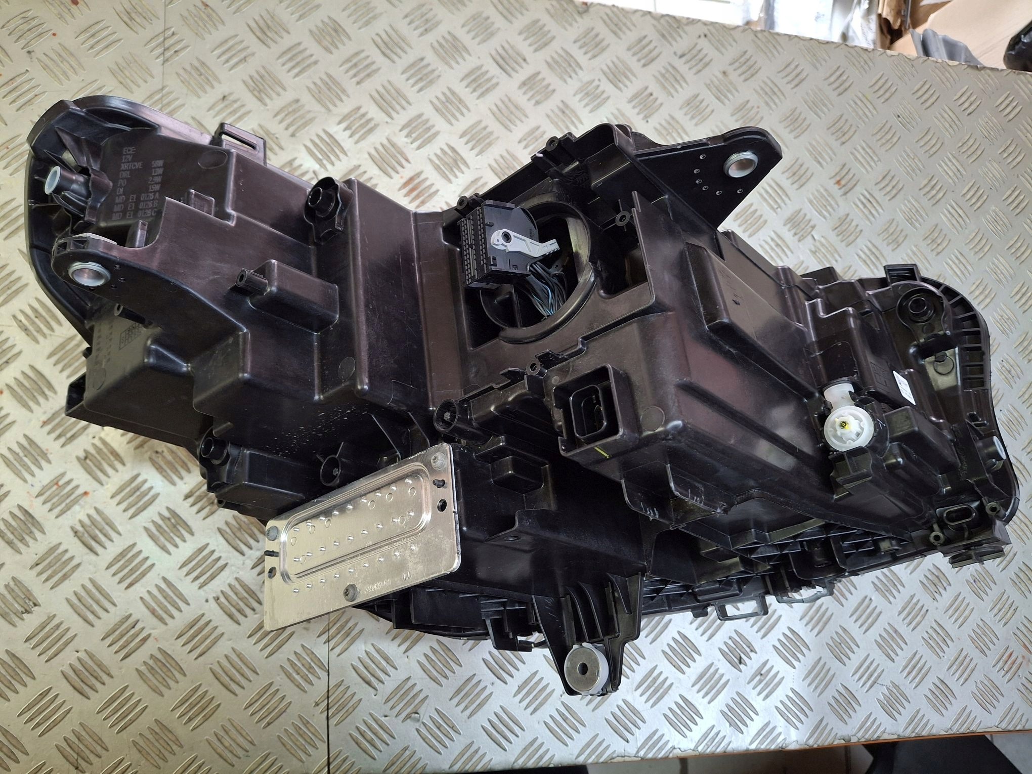 light left front FULL LED BMW X1 U11 2022R->