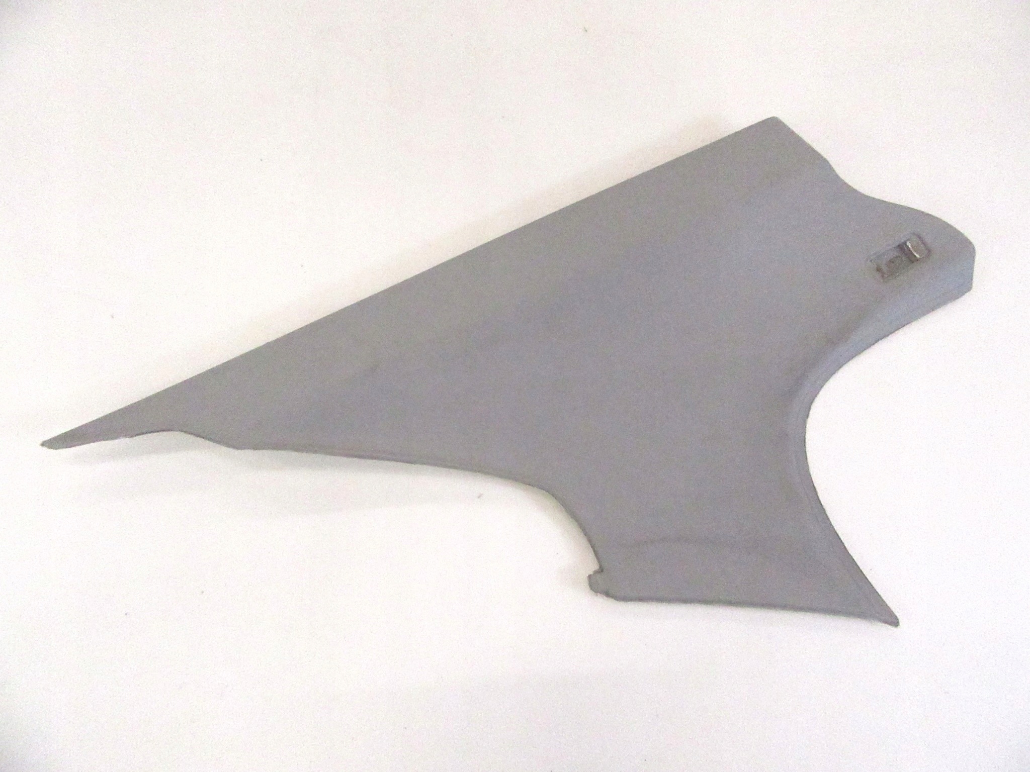 cover slupka C left left rear part BMW e90 sedan