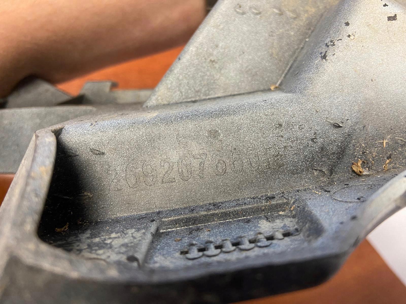 RENAULT TALISMAN pillar bumper bracket right 269207660R
