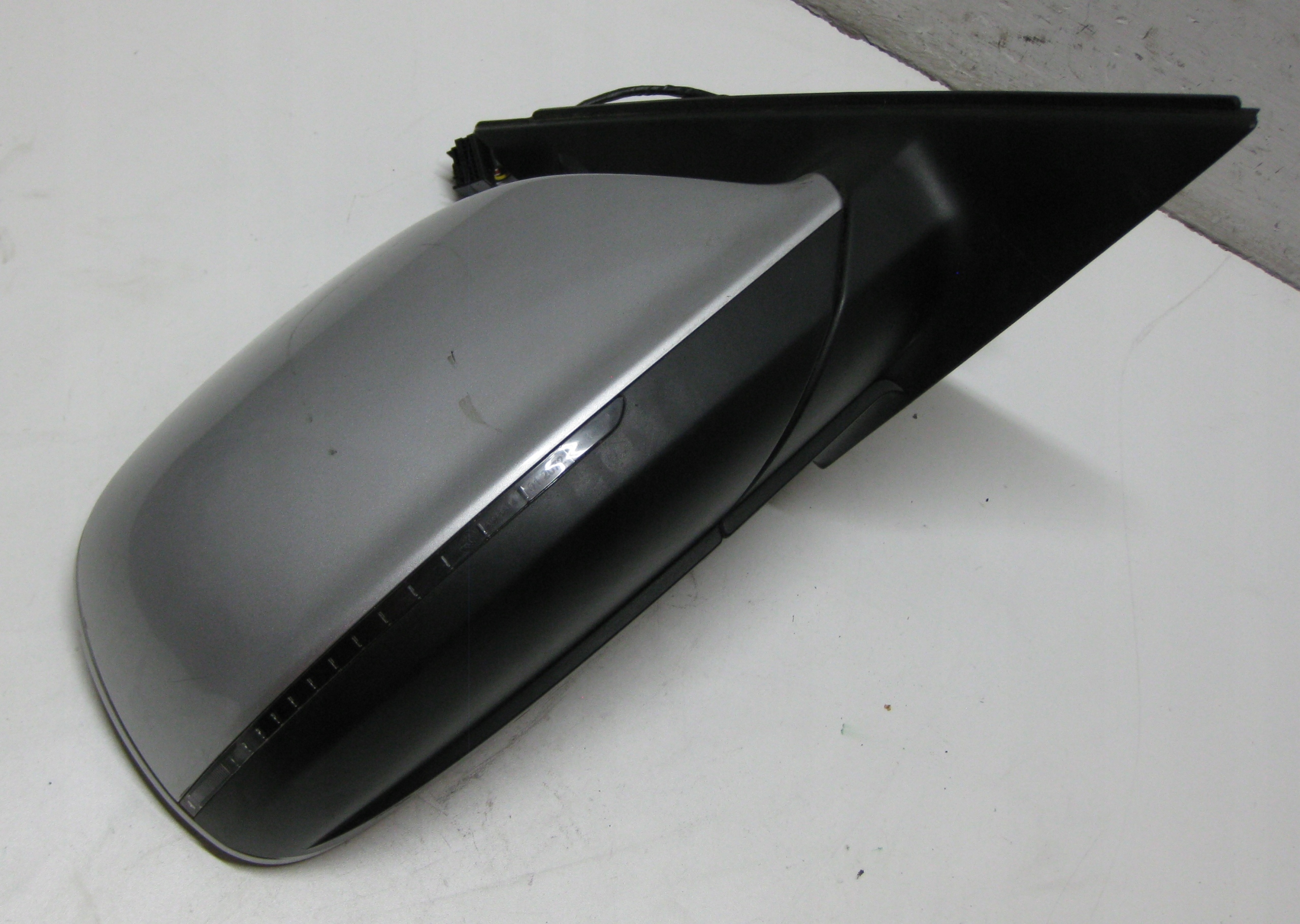 AUDI Q5 11R mirror side right 8R2857410 6 PIN GB