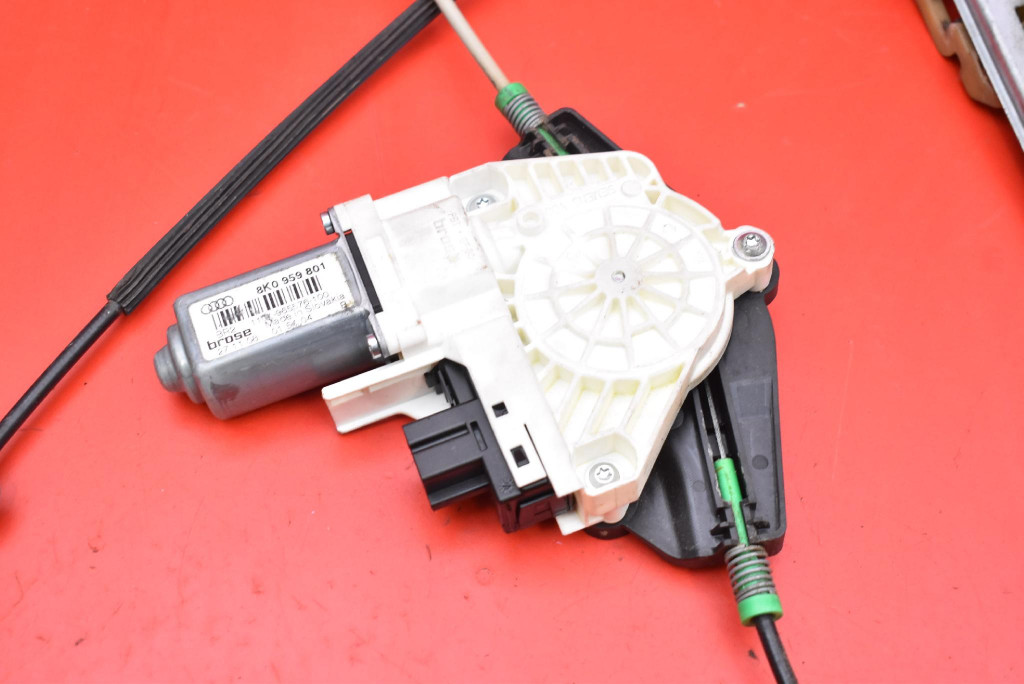 window regulator left front EU 8k0959801 AUDI Q5 8R 08-12