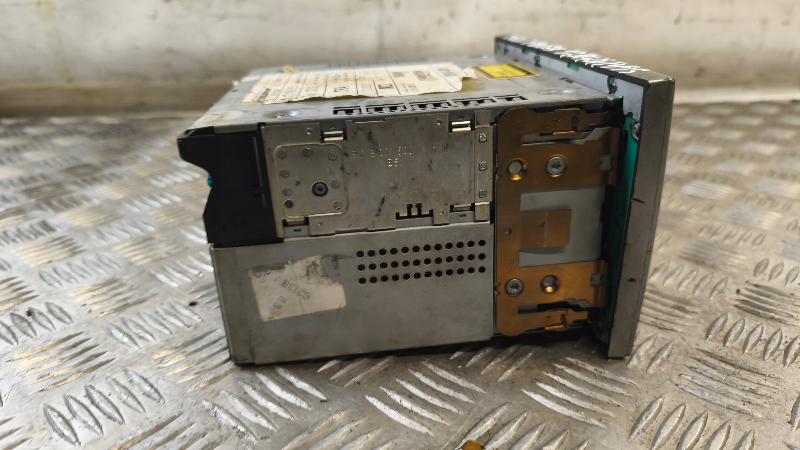 RADIO CD 7644222317 OPEL MERIVA A 2005r