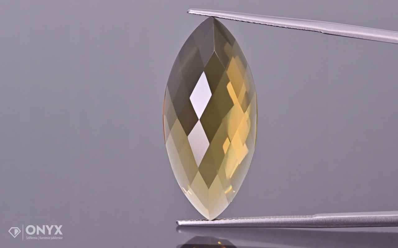 Medový křemen fazetovaný markýza 30x14 mm