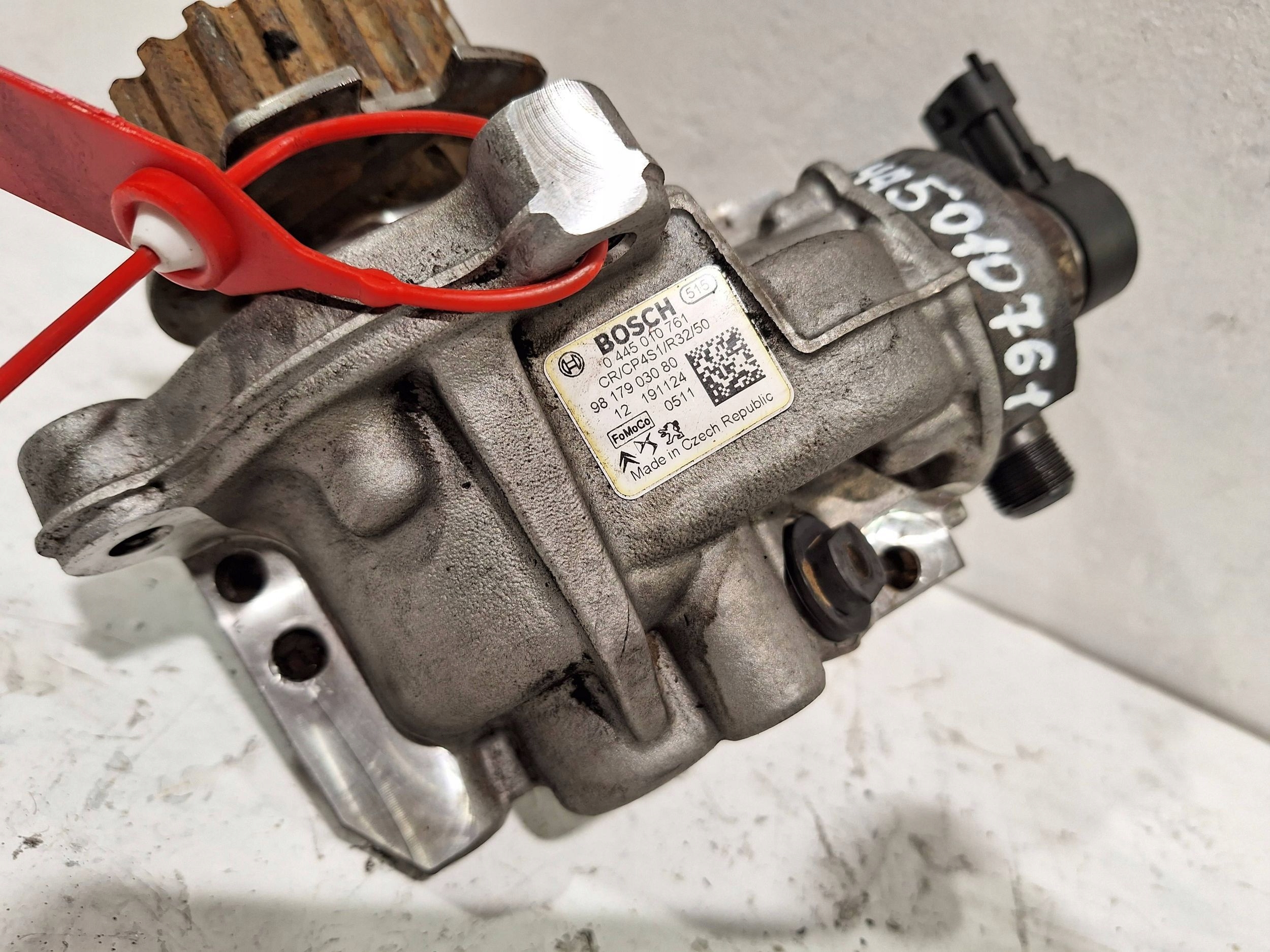 Einspritzpumpe BOSCH 0445010761 CITROEN C4 PICASSO II 1.5 HDI 13