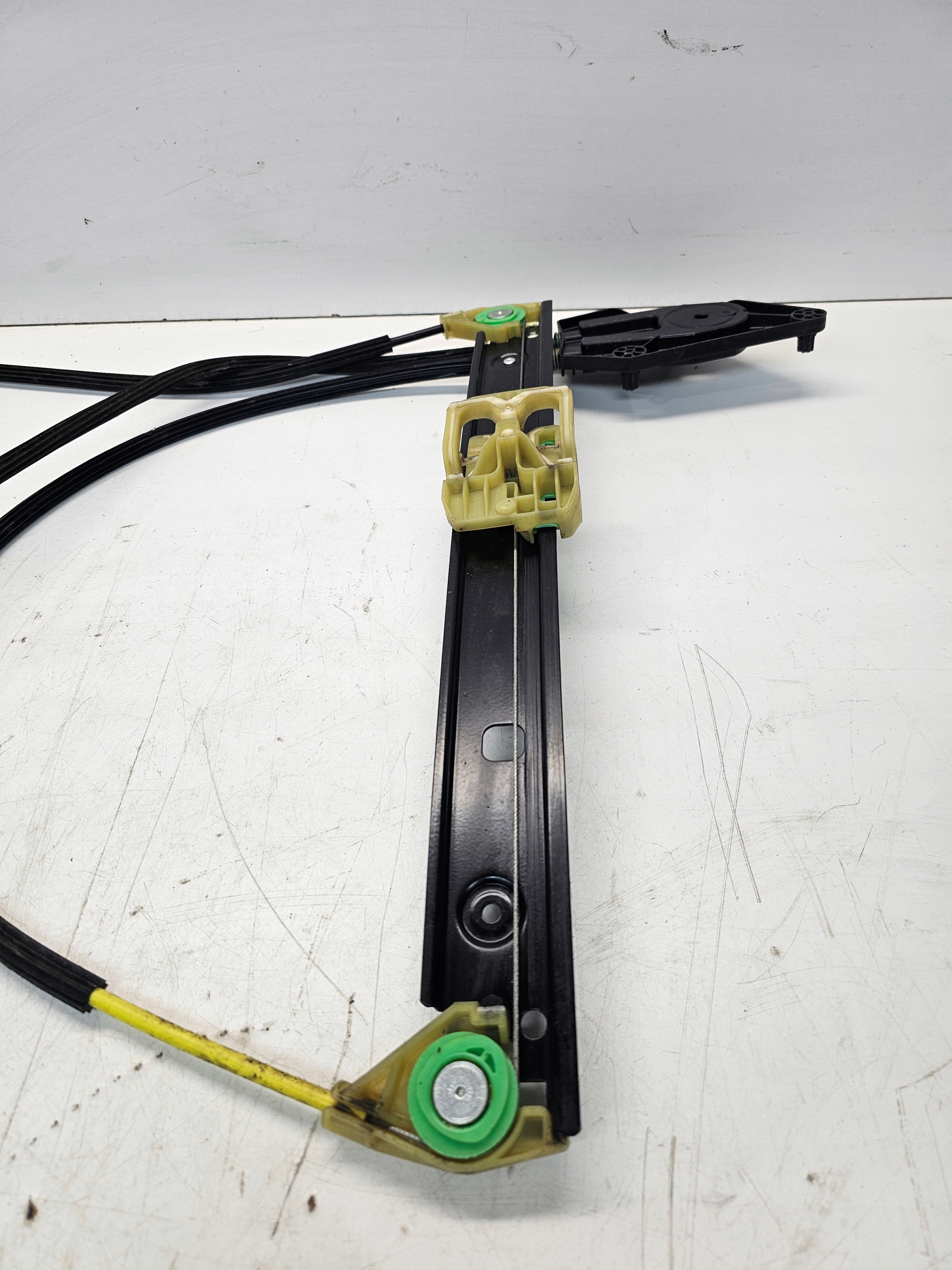 mechanism windows right front AUDI A1 8X 3-door 8X3837462A