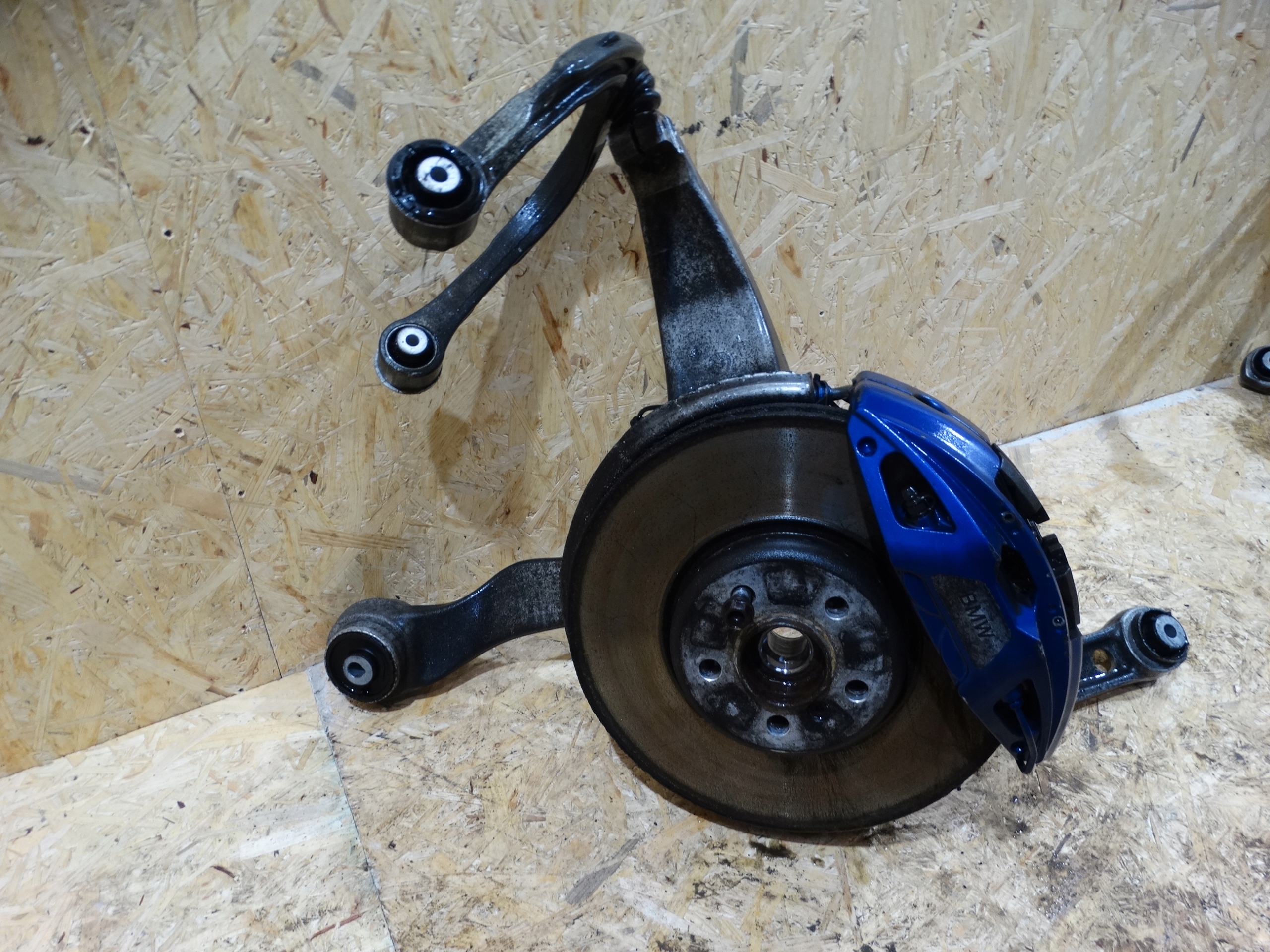 sususpension front left KPL. BMW G11 G12 XD XI 4X4 1