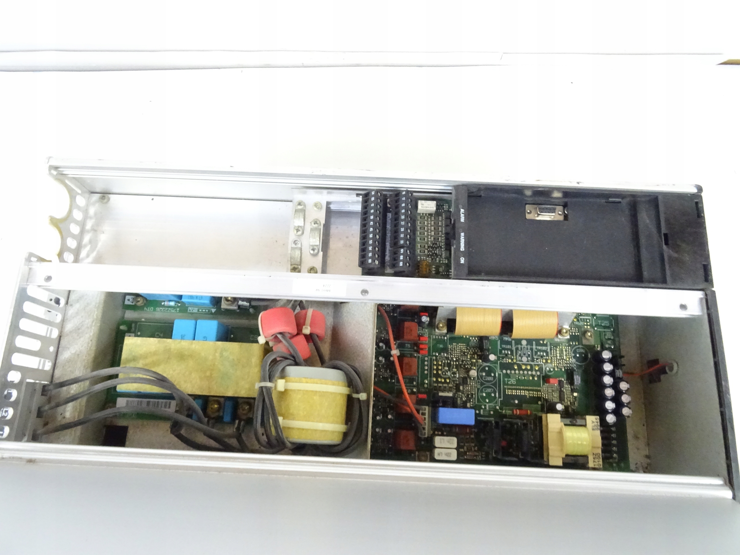 Falownik Danfoss VLT5016PT5C20STR3DLF części dawca Prąd wyjściowy 32 A