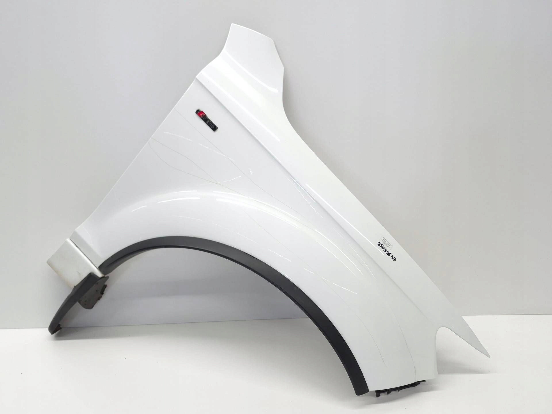 fender right front front AUDI Q7 4L LIFT S-LINE LS9R