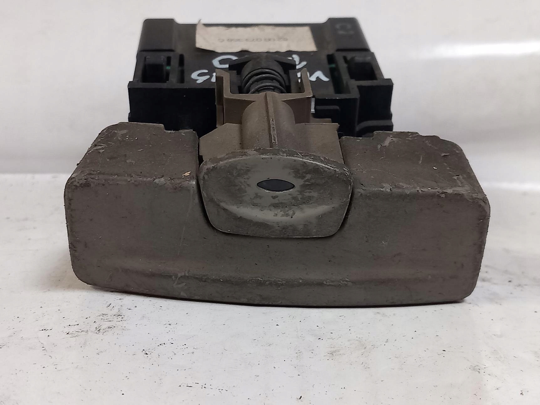 switch button electric brake RENAULT VEL SATIS 8200073356 01-09