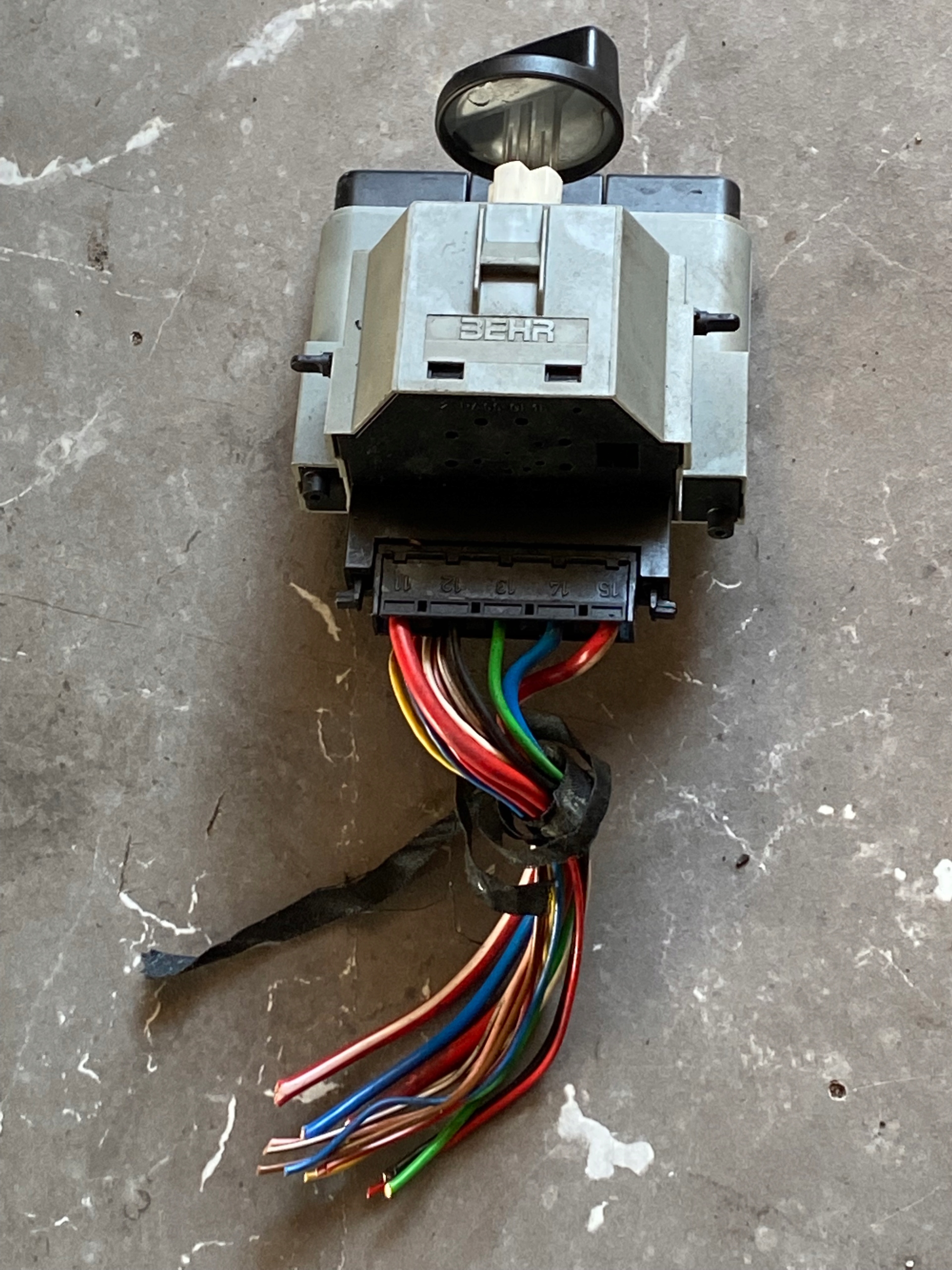 UNITE COMMANDE CLIMA BOUCHES BUSES OPEL ZAFIRA A 90559839