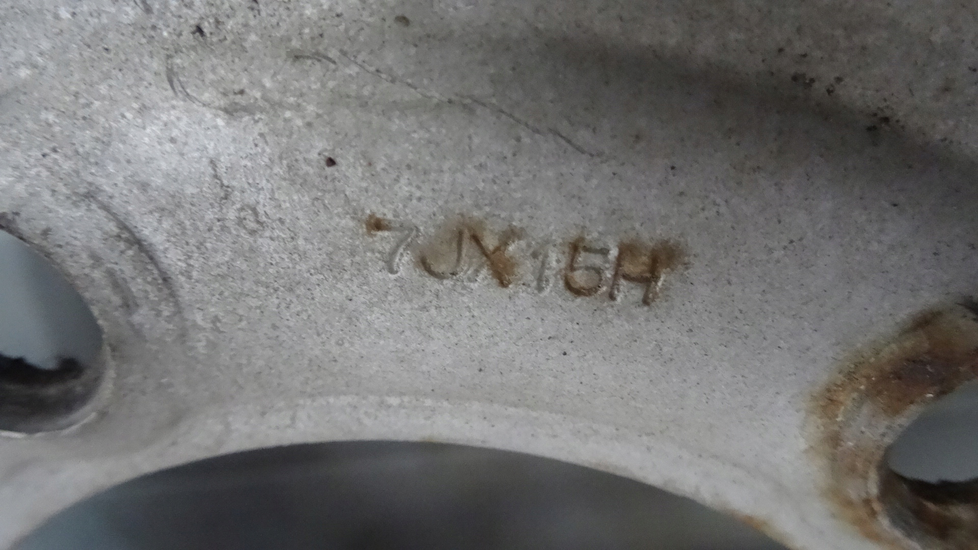 FRONTERA A KOŁO FELGA OPONA 255/75 R15 91144712 Rodzaj opon Całoroczne