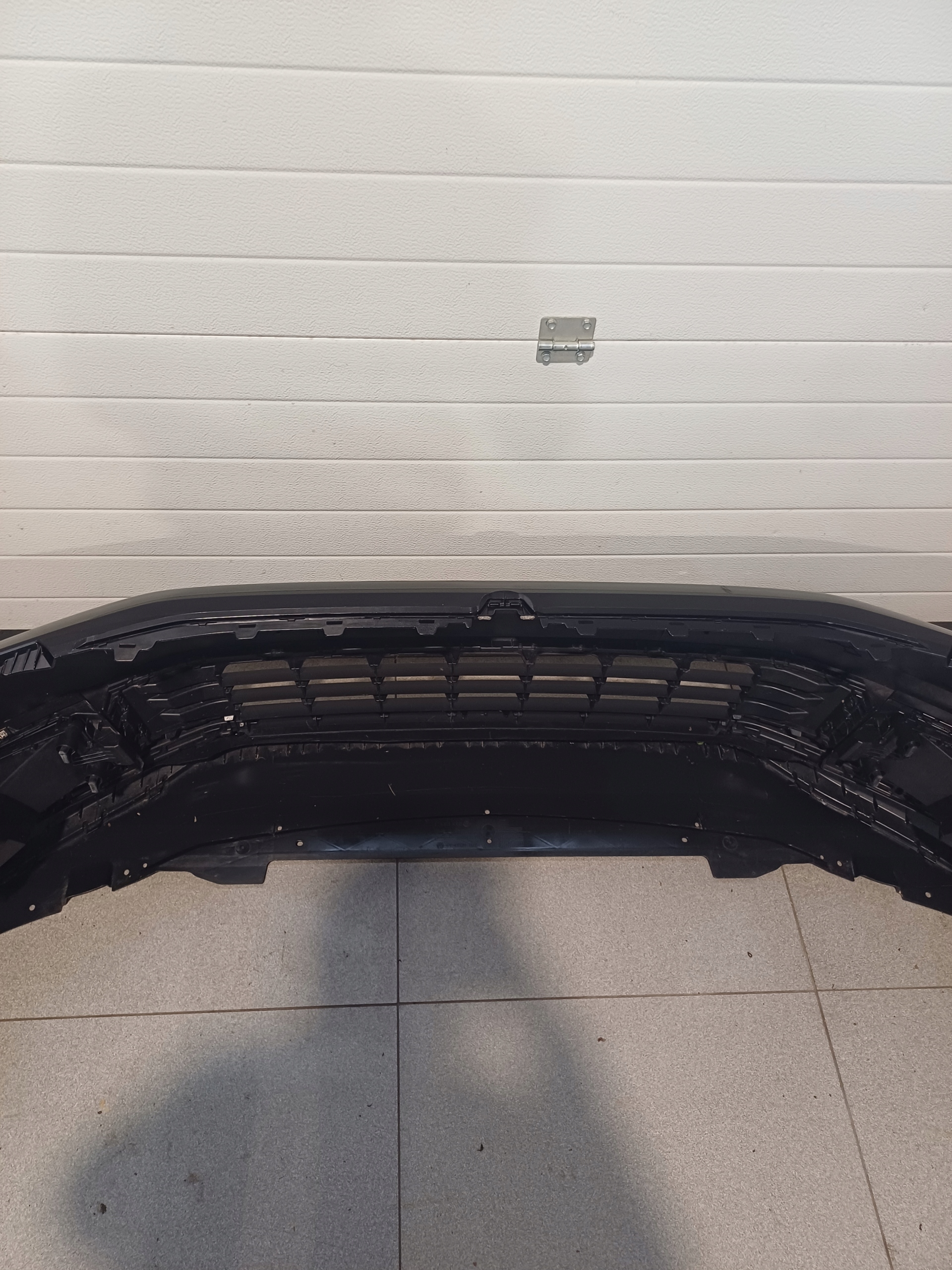 bumper front front VW TOURAN 5TA II 2 6 X PDC 2015R- 5TA 807221A-L