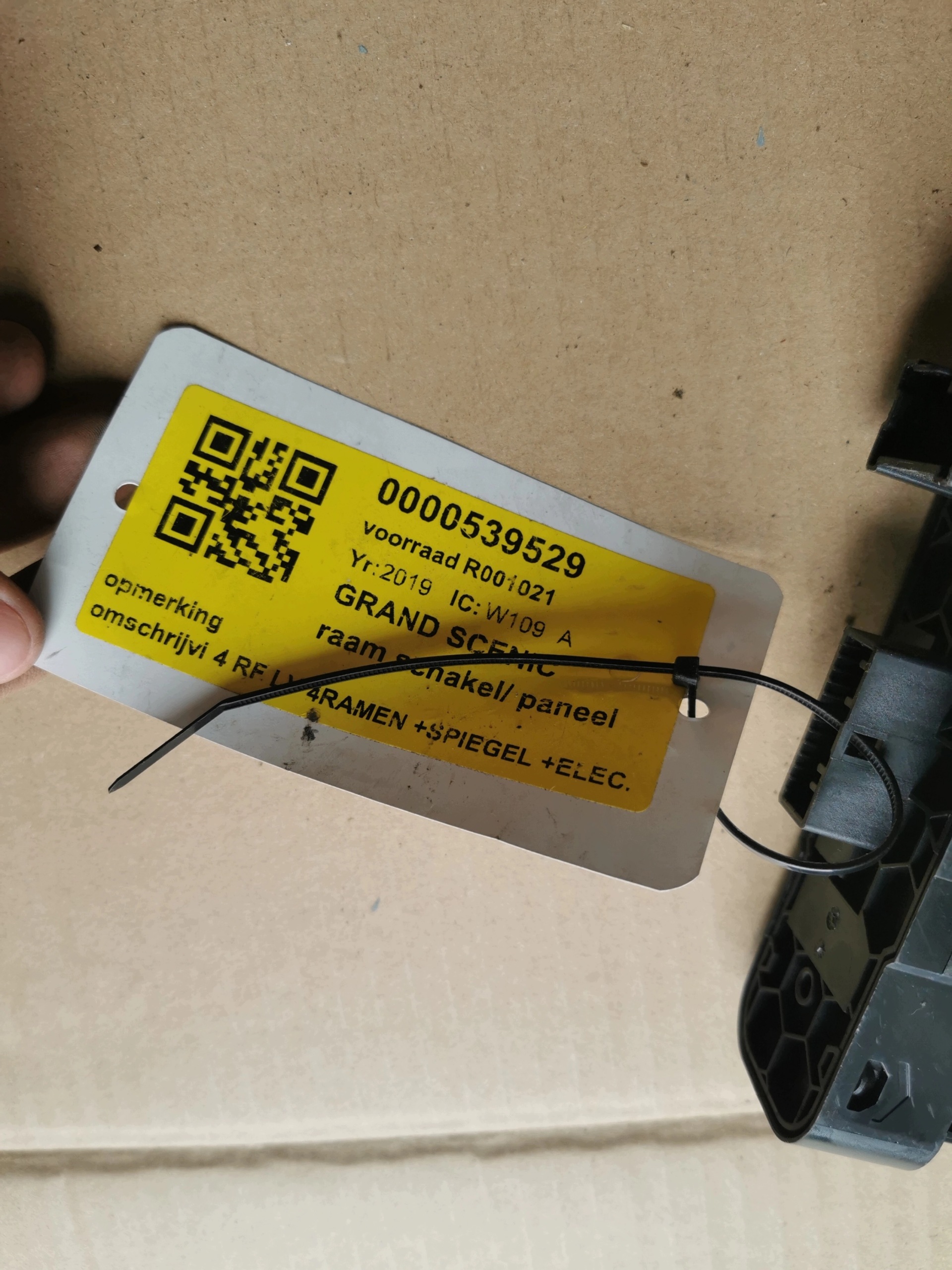 RENAULT GRAND SCENIC window control switch levers 254012952R E1145469