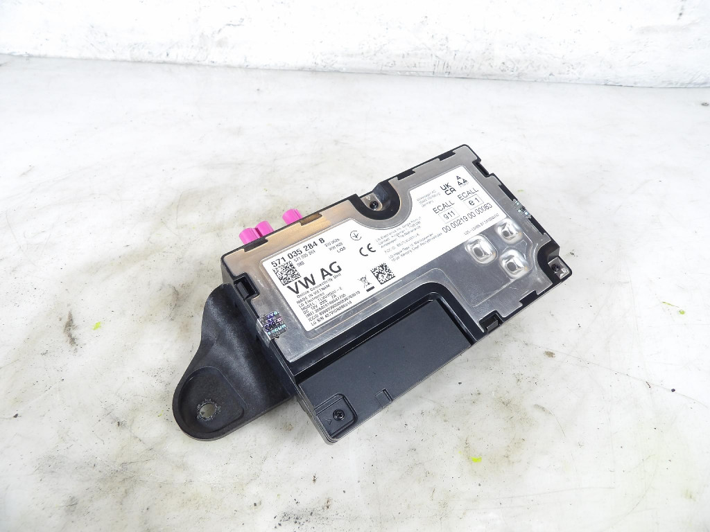 SKODA SUPERB IV 4 modulo USLUG ONLINE 571035284B