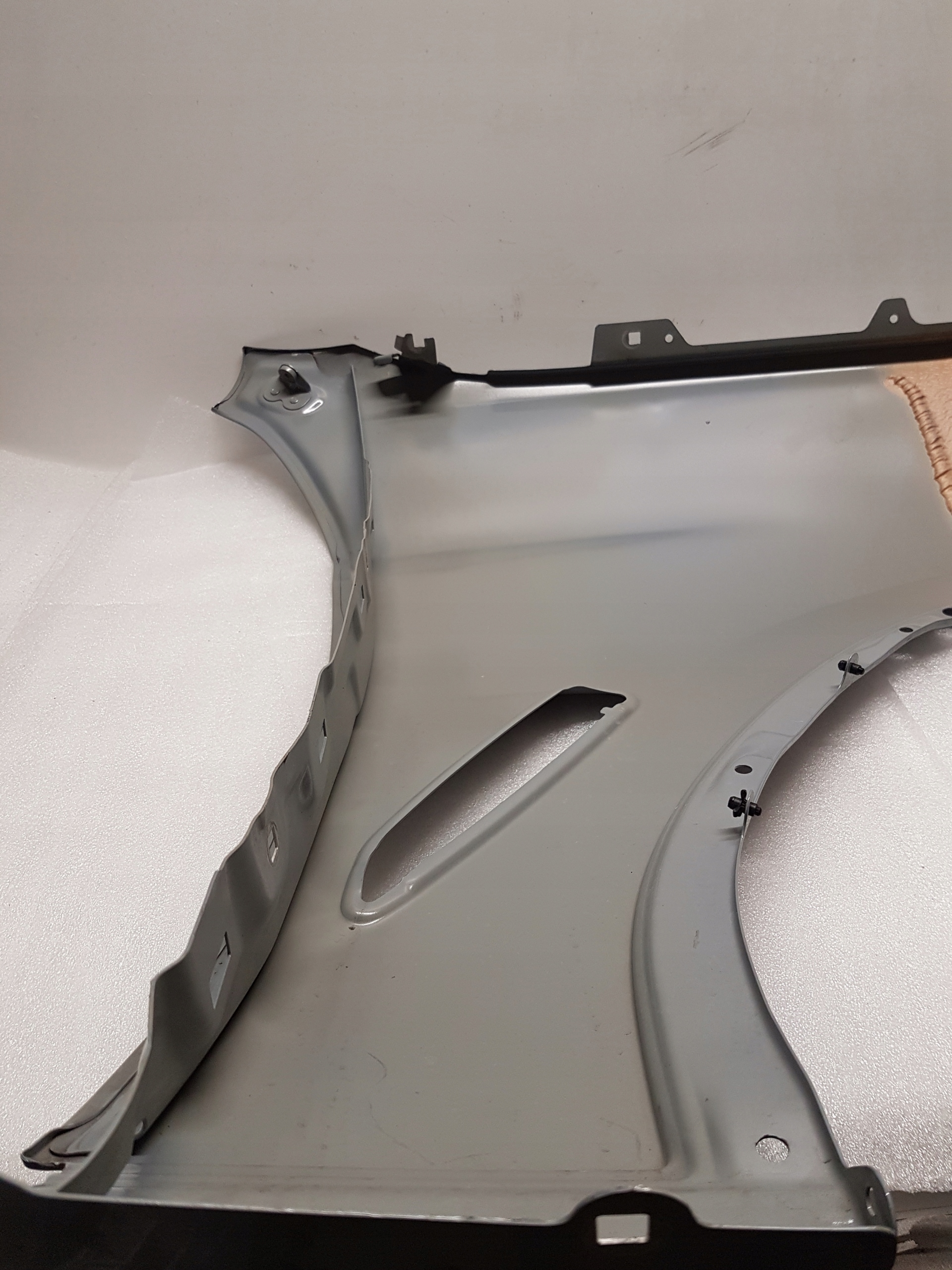 fender left front BMW X3 G01 X4 G02