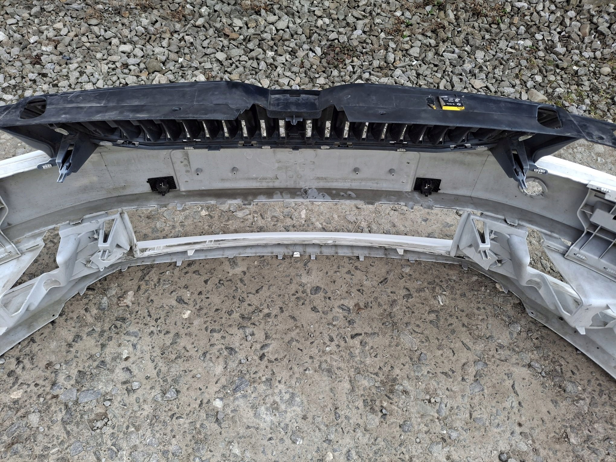 Paraurti anteriore SKODA OCTAVIA III 2013R->2016R