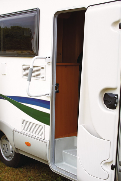 ZAMEK BLOKADA DRZWI UCHWYT FIAMMA SECURITY 31 Part number 03513 01