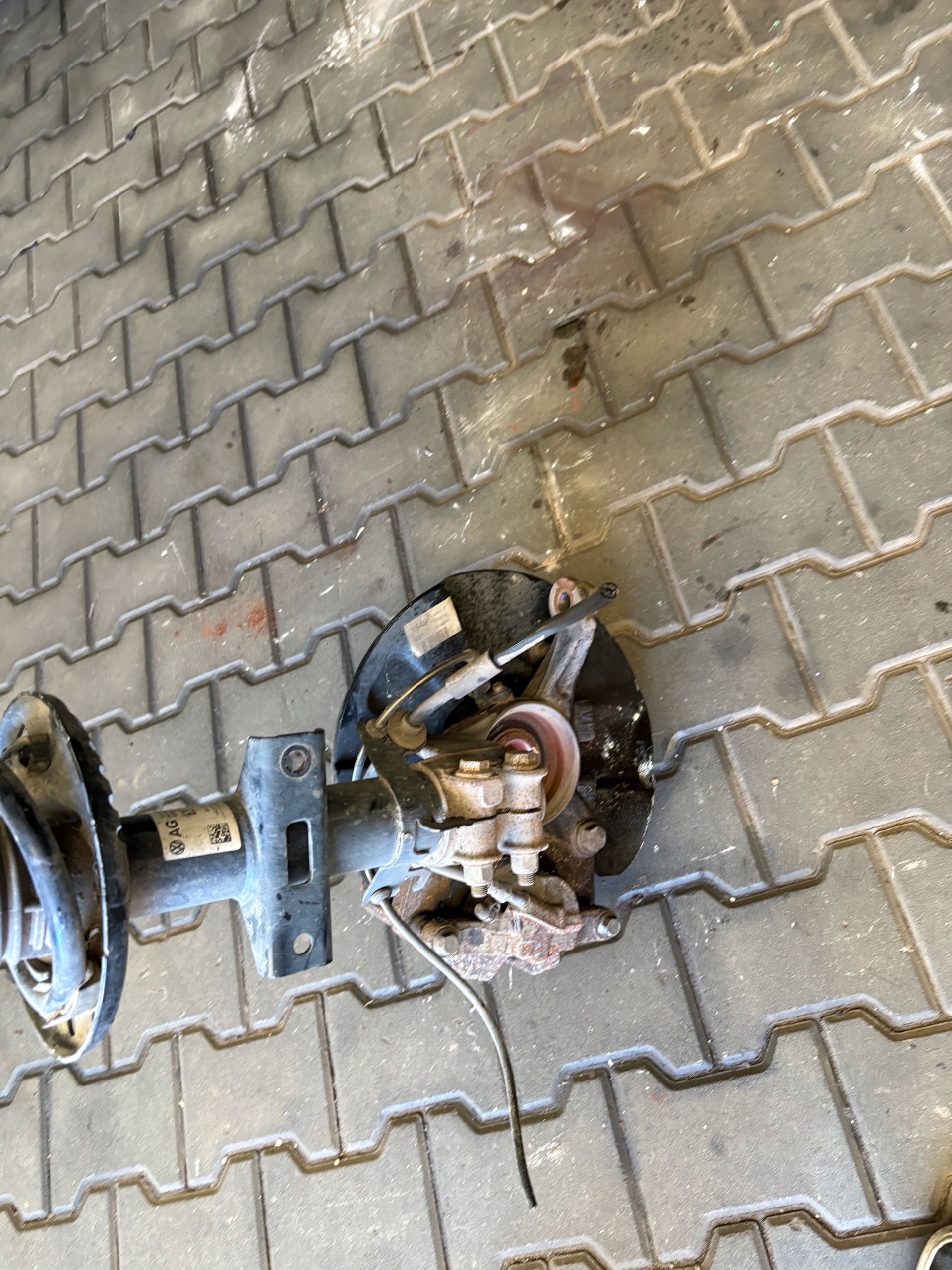MCPERSON MCPHERON swing right front VW TRANSPORTER T5 T6 T6.1