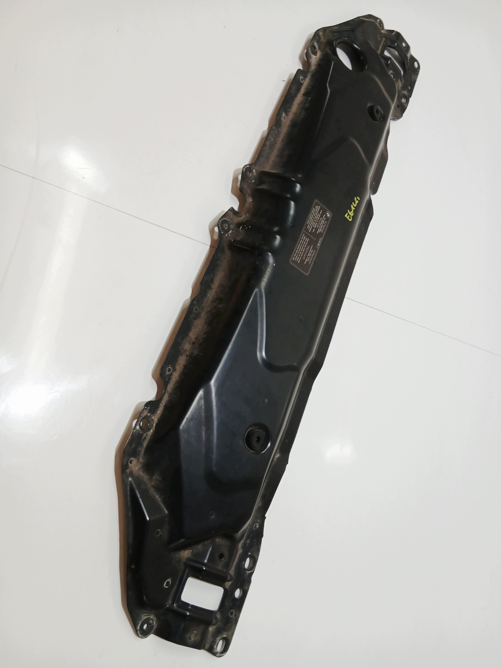 plaques, supports avant BMW E60 E61 7033741