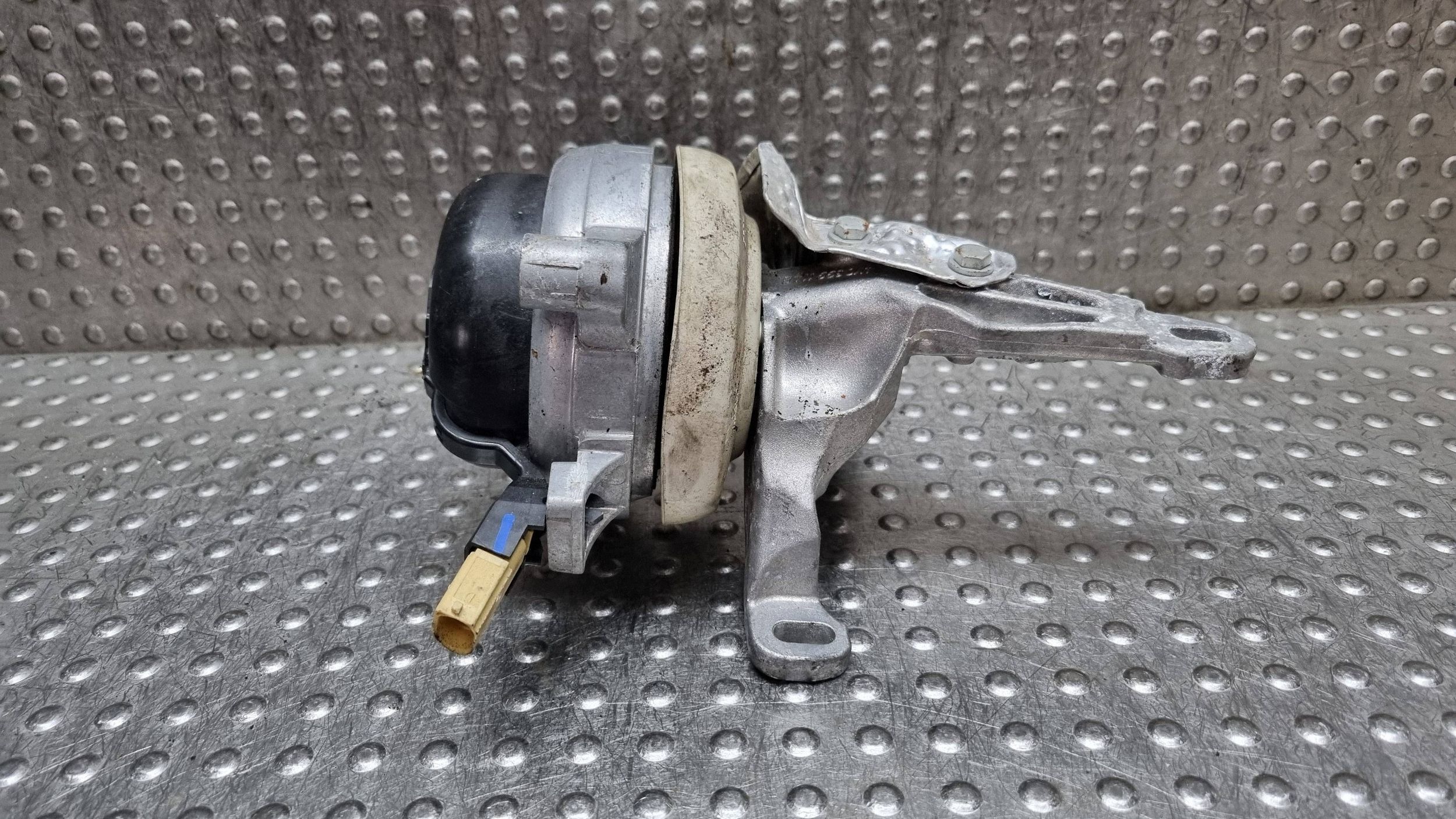 Motorlager Getriebe getriebe 4M0399152K AUDI A8 D5 Q7 4M