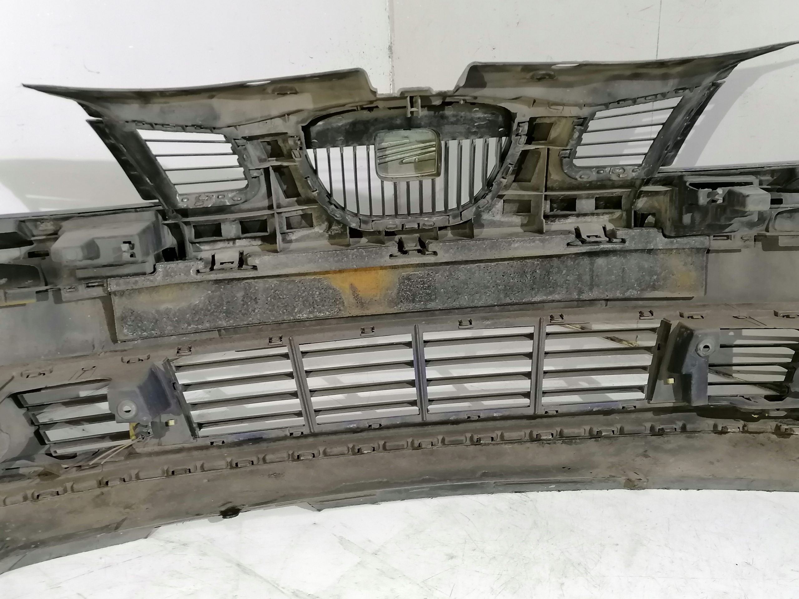 Seat Ibiza 3 III bumper front front