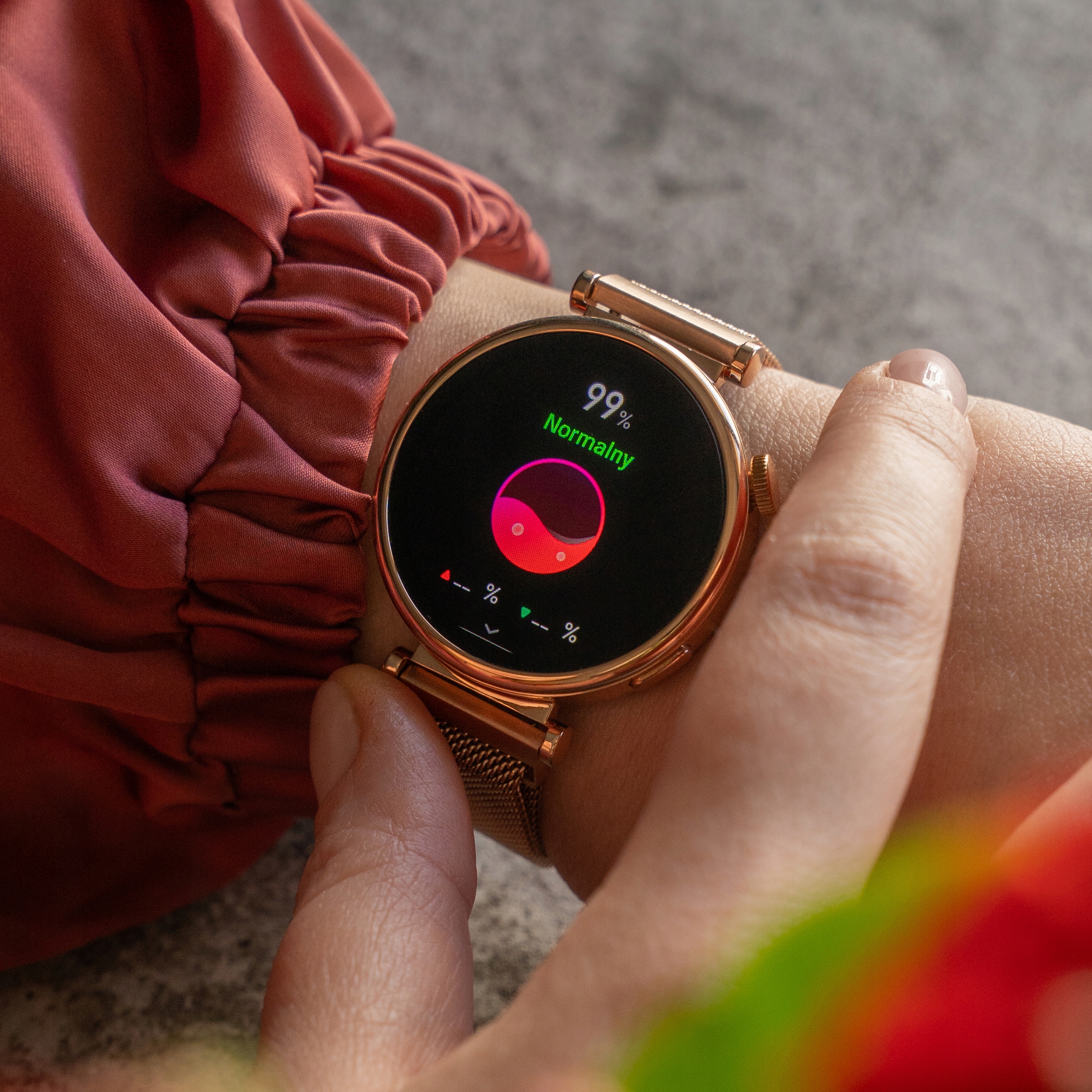 SMARTWATCH ZEGAREK DLA DZIEWCZYNKI PREZENT NA PIERWSZĄ KOMUNIE ŚWIĘTĄ Transmisja danych brak