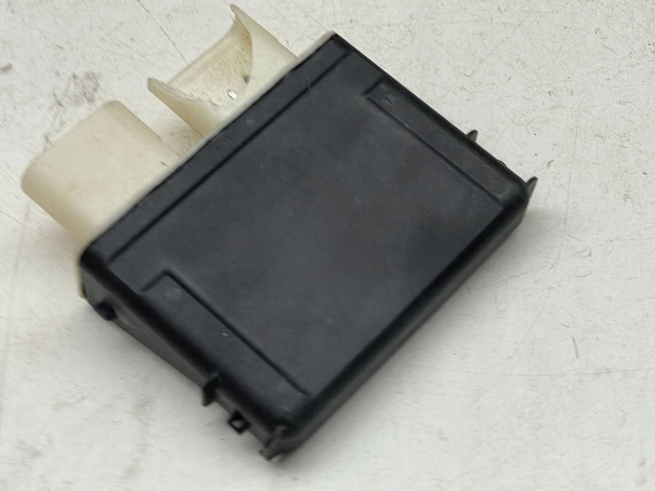 Module pour l’ouverture du capot VW AUDI PORSCHE 3G0962243C Original!!