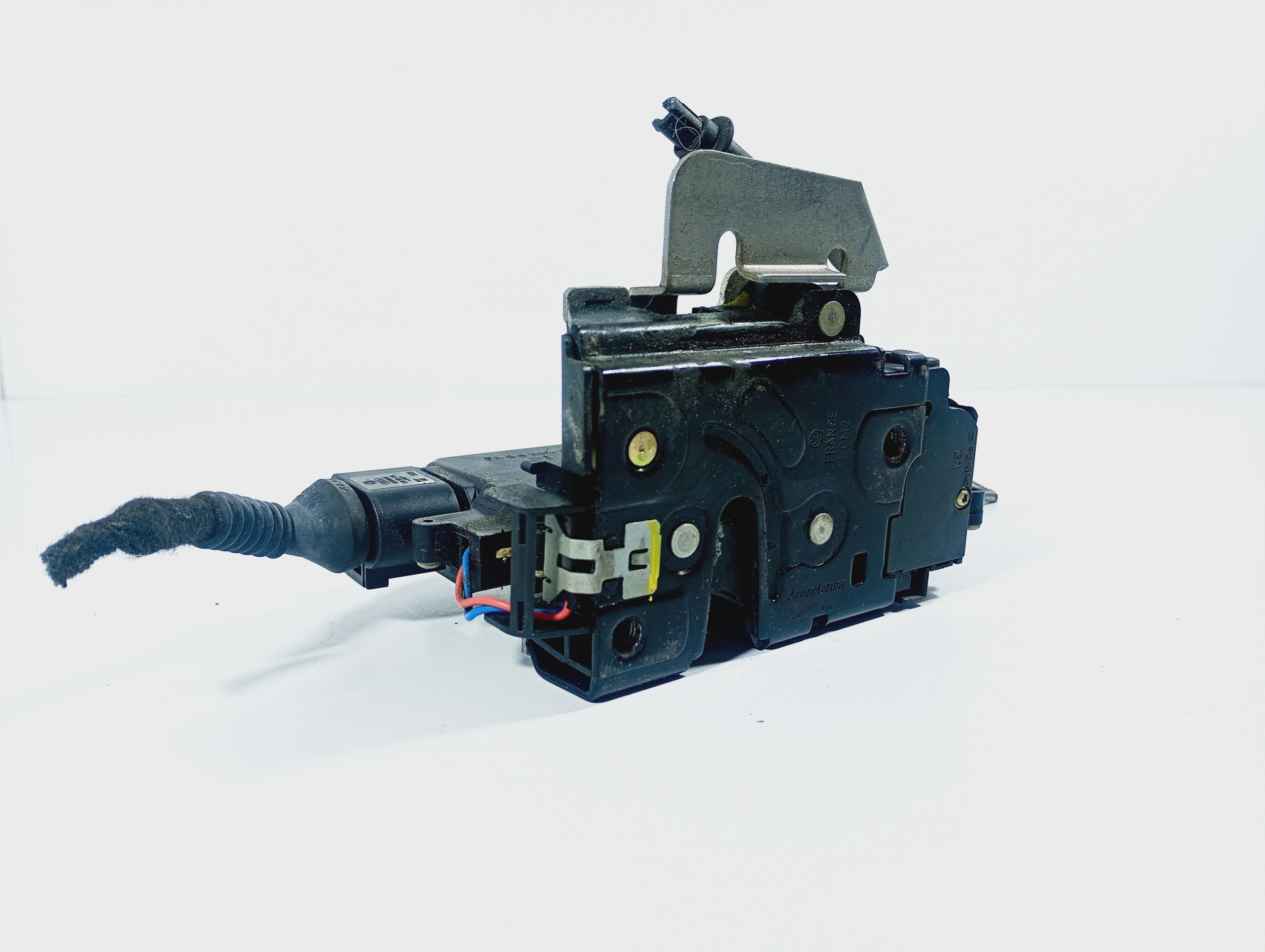 lock door of left front OE 4B1837015G Audi A4 B6 00-06