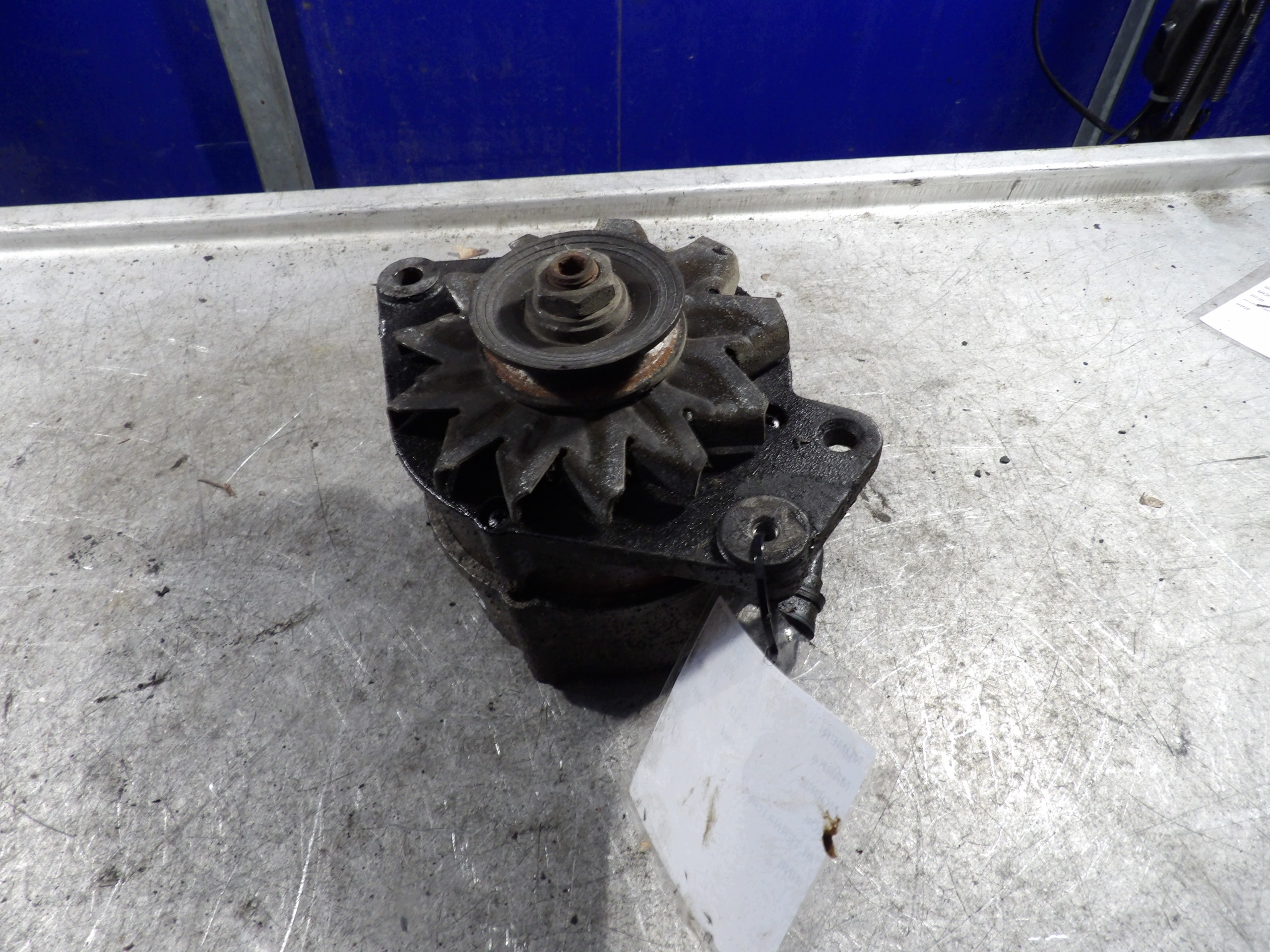 VW Polo II 1,0 alternator