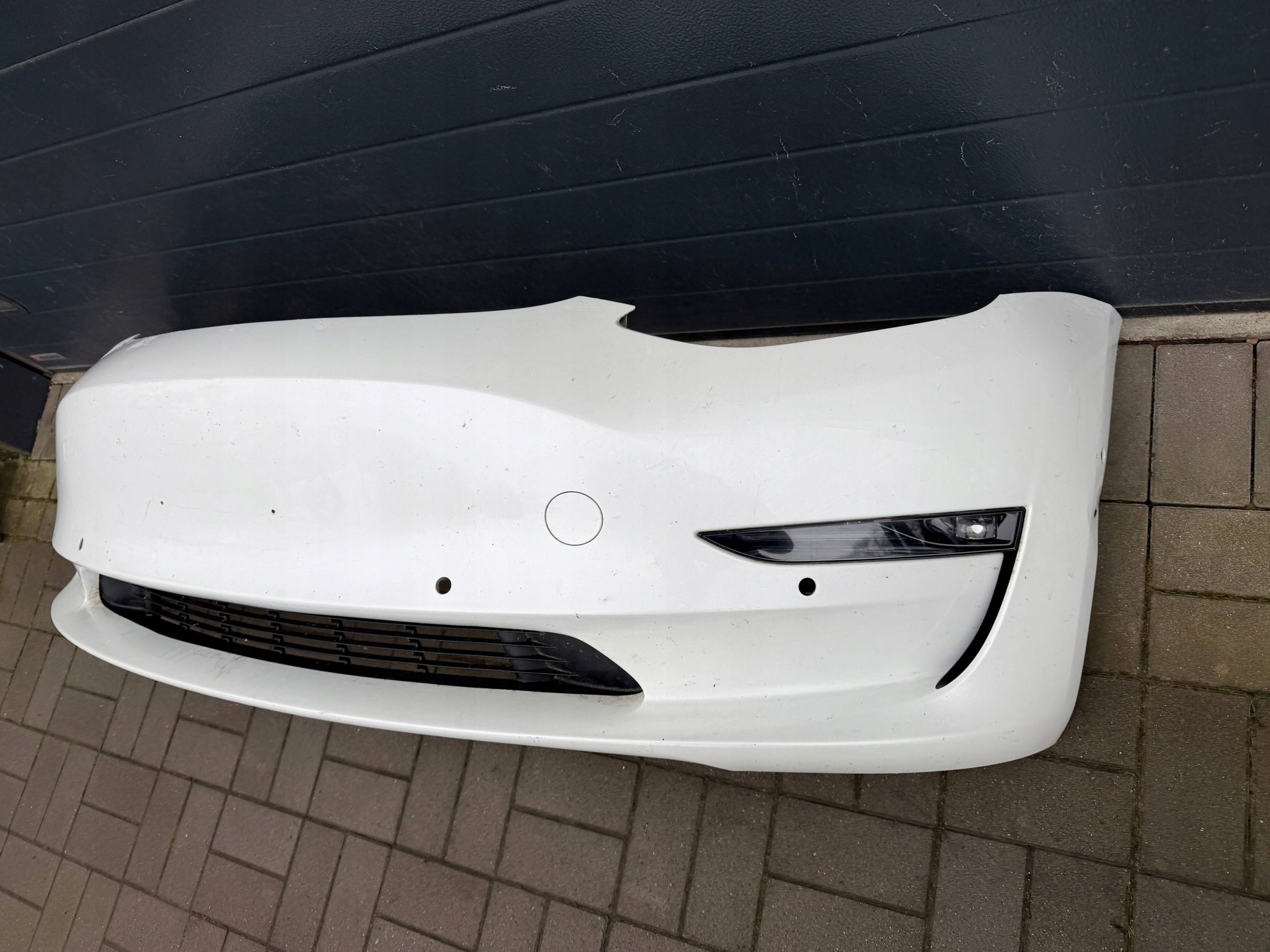 Tesla Model 3 Pare choc Avant Avant
