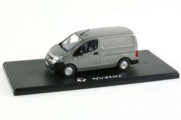 Nissan NV200 Van 1:43