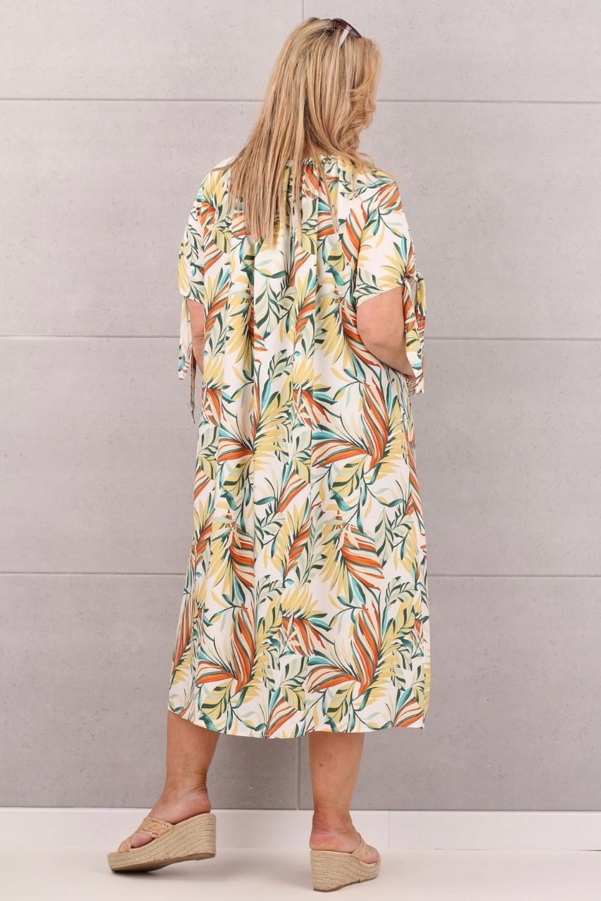 LUŹNA DŁUGA SUKIENKA LETNIA DUŻE ROZMIARY OVERSIZE PLAŻOWA WZORZYSTA LIŚCIE Długość do połowy łydki