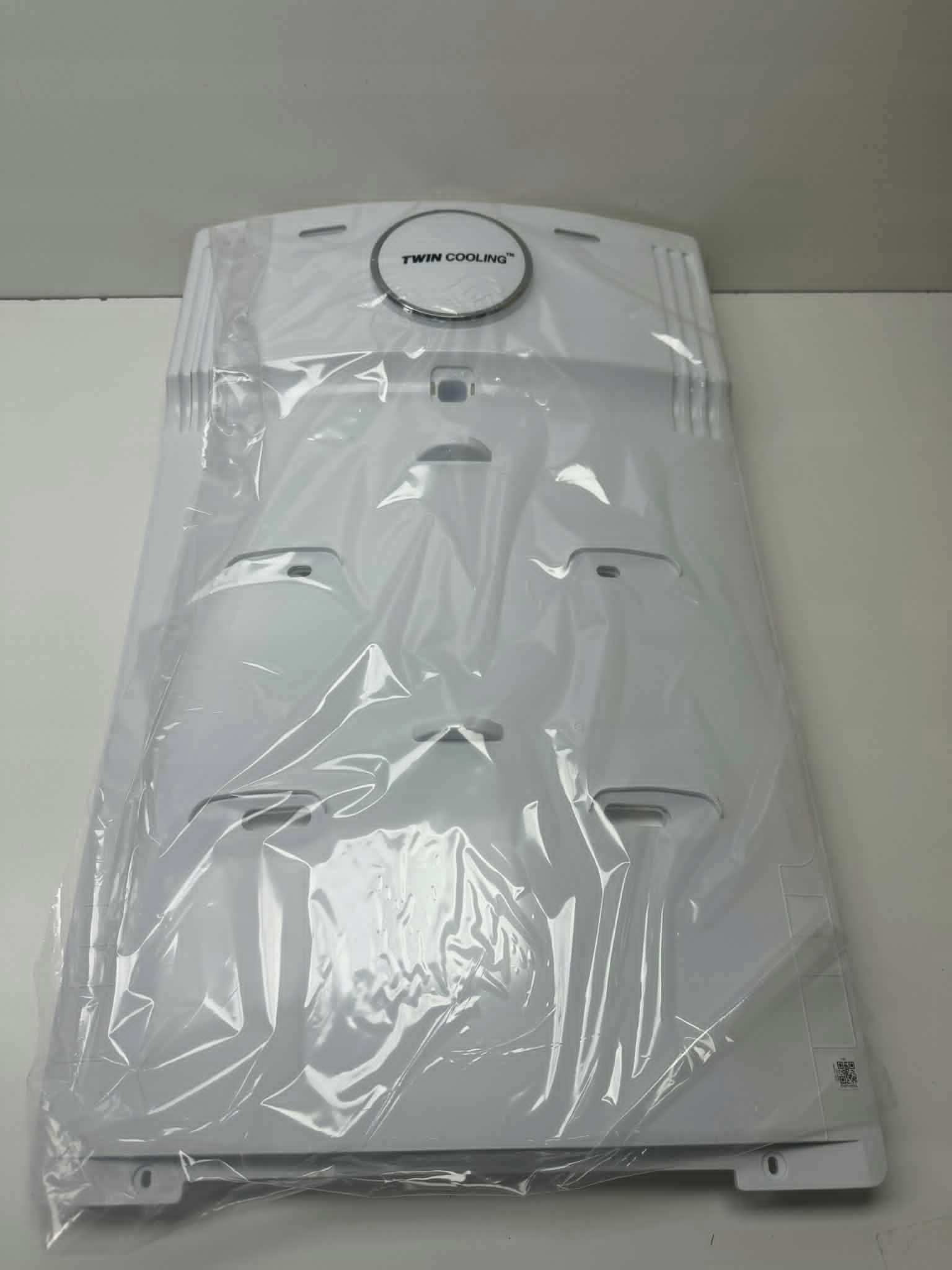 Samsung DA97-11823A zespół pokrywy parownika refrigerator evaporator cover