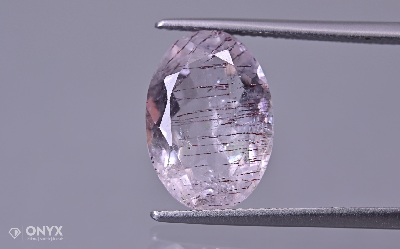 Jahodový křemen fazetovaný ovál 14x9,5 mm