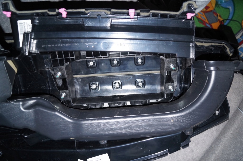 торпеда консоль Range Rover Sport Discovery 3