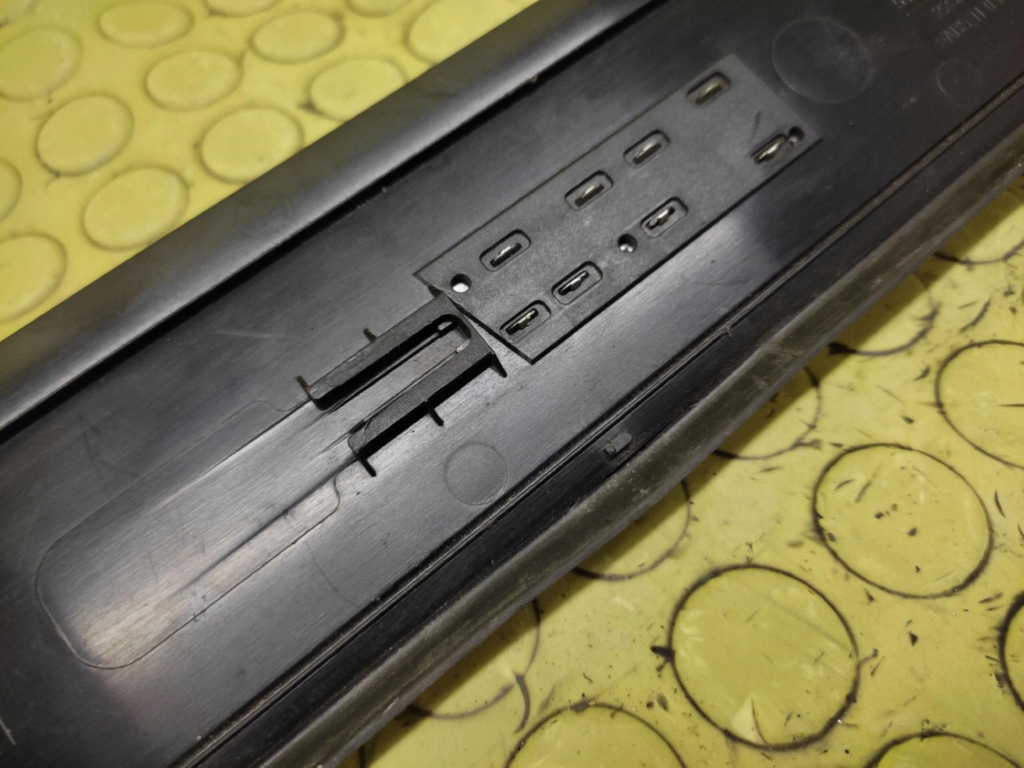 BMW E60 moulding threshold right front 51477034304