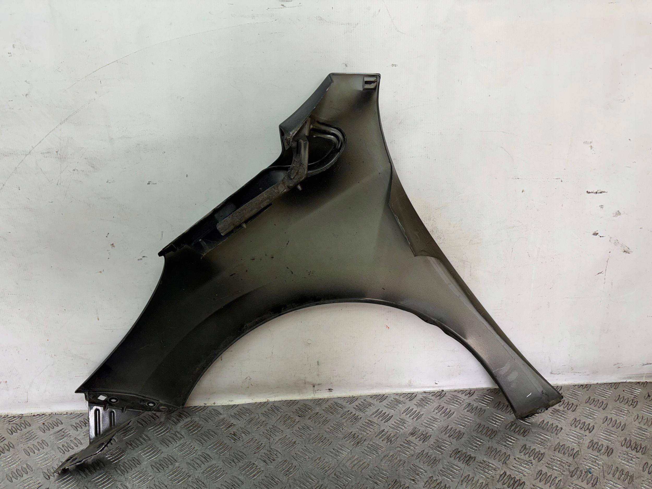 fender front front right PEUGEOT 207