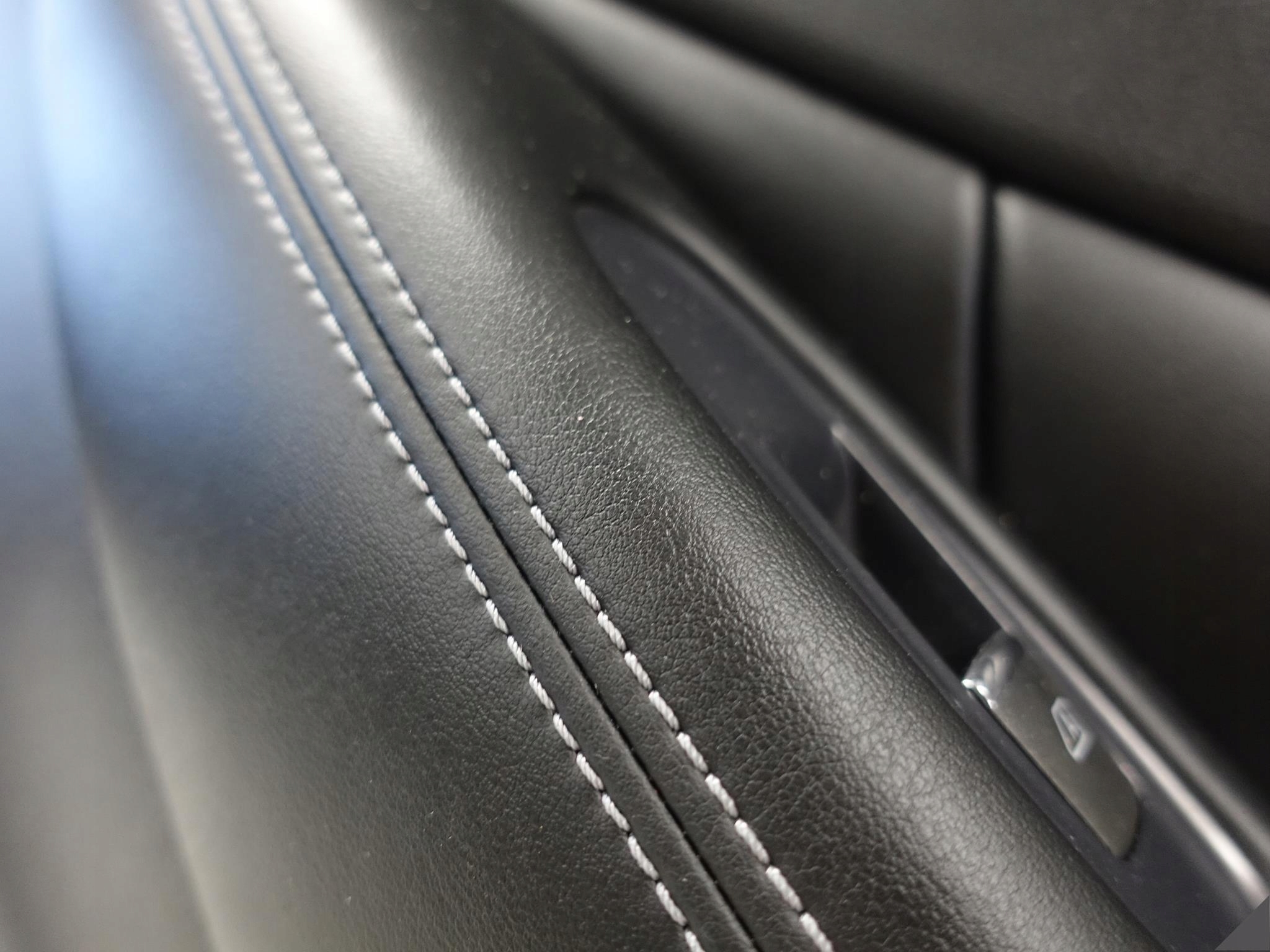 INFINITI Q50 upholstery leather black right rear part
