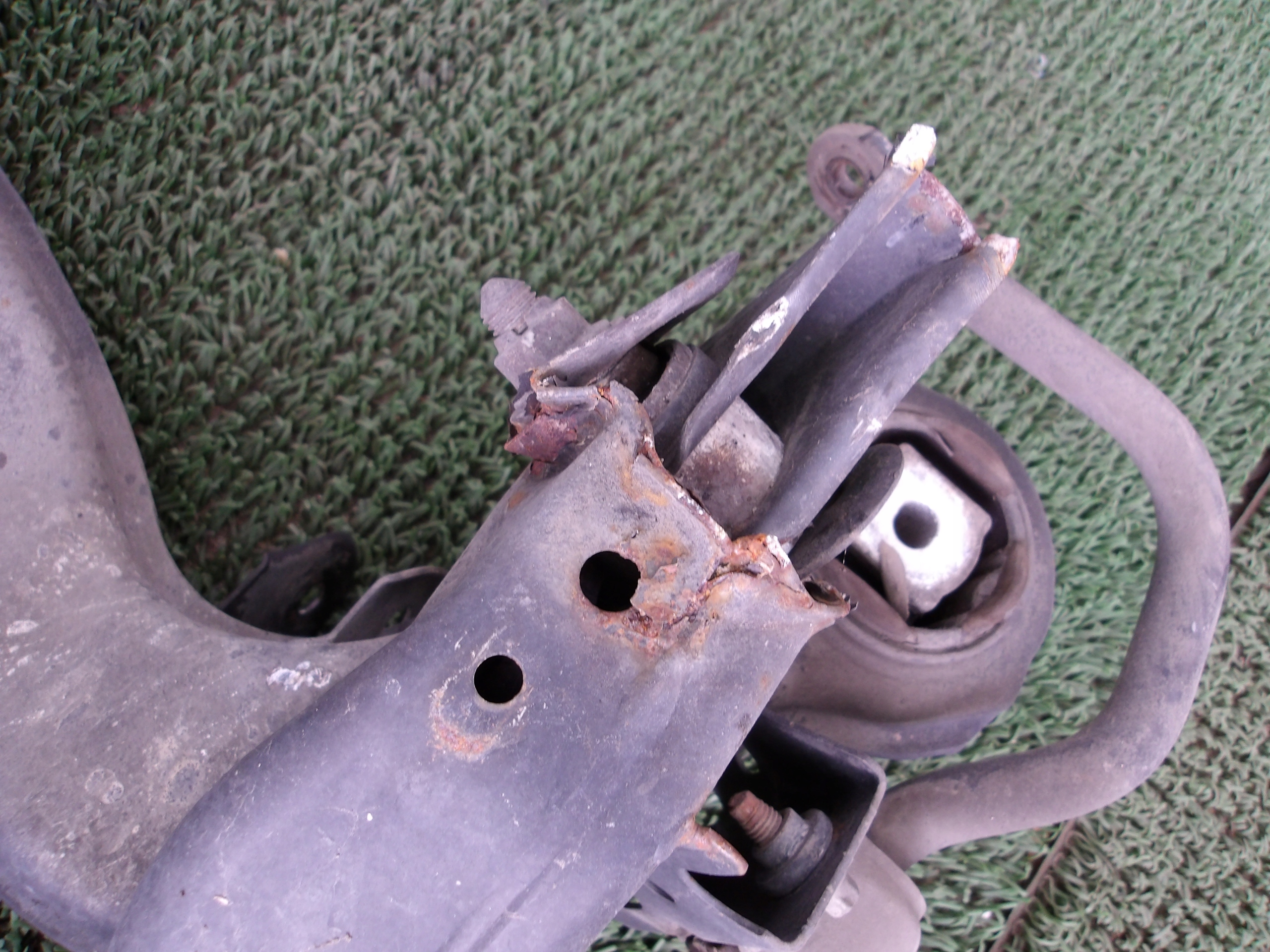 MERCEDES CLA W117 axle beam rear. subframe sider rear part OE