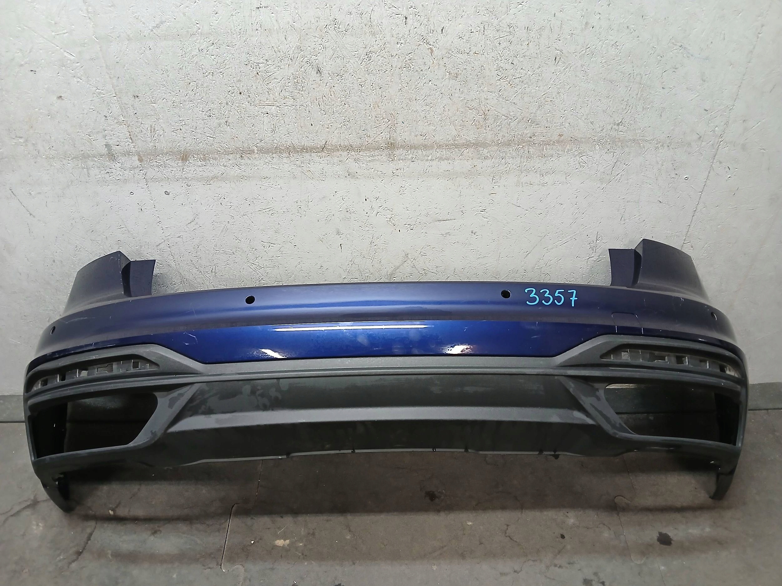bumper rear part AUDI A4 B9 8W9 KOMBI LIFT 19