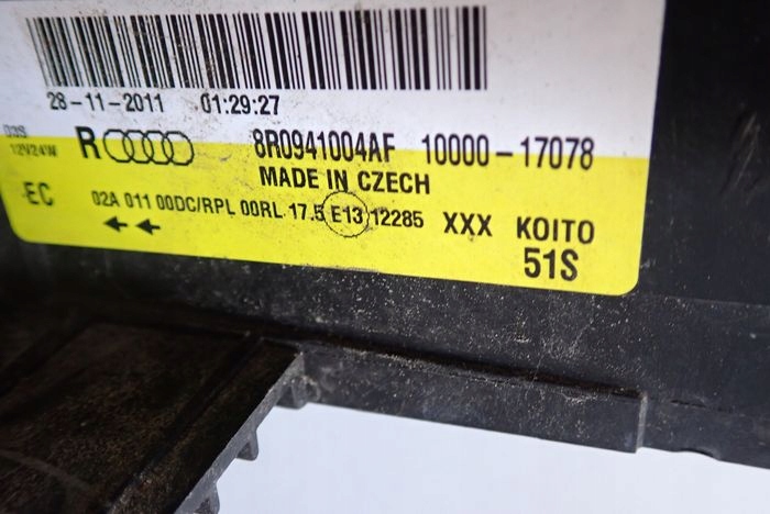 AUDI Q5 BI-XENON 08-12 reflektor right light right 8R0941004AF