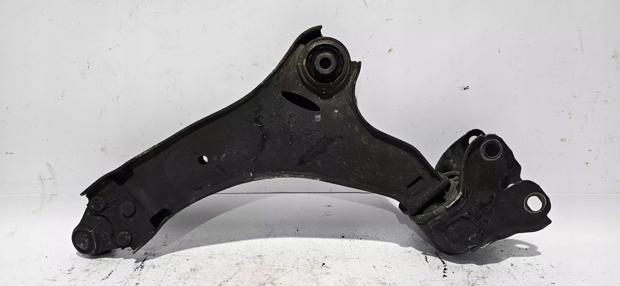 arm right front VOLVO XC60 2008-17 original
