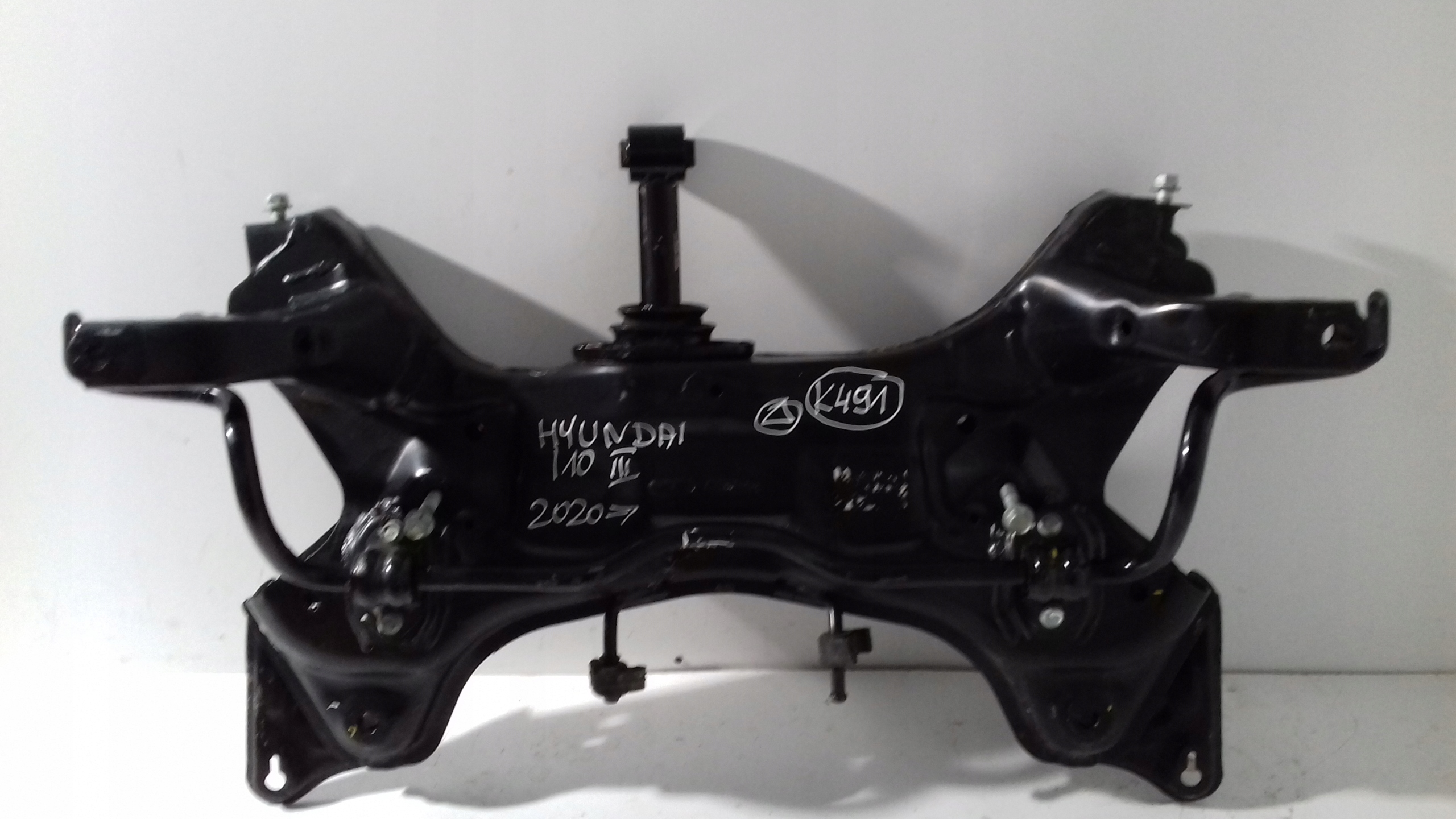 HYUNDAI I10 III axle beam front subframe sider