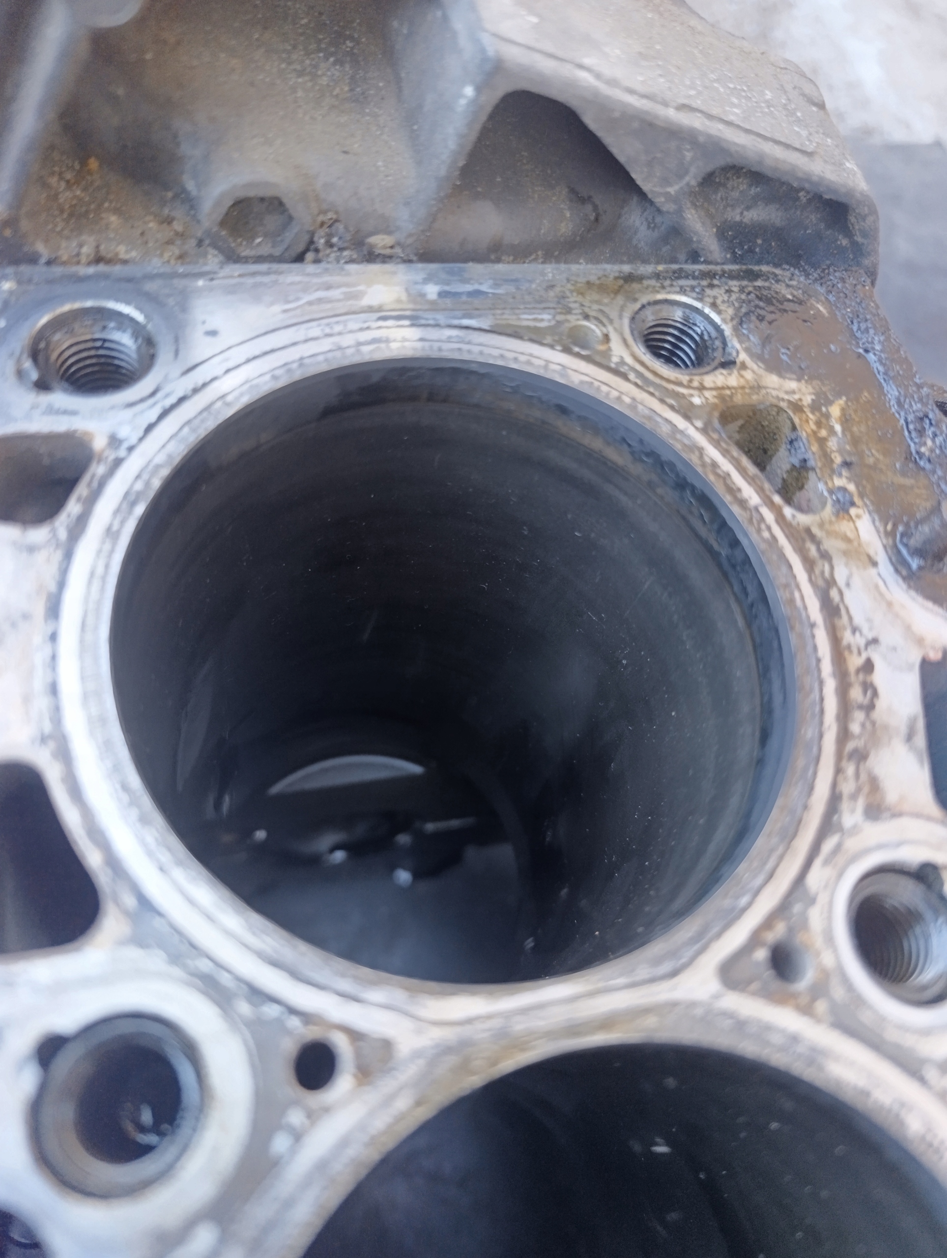 VW T5 2.5 TDI BNZ BPC BLOK Motore