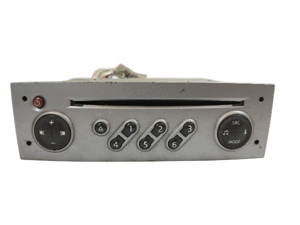 RENAULT CLIO III RADIO fabrication CD argent