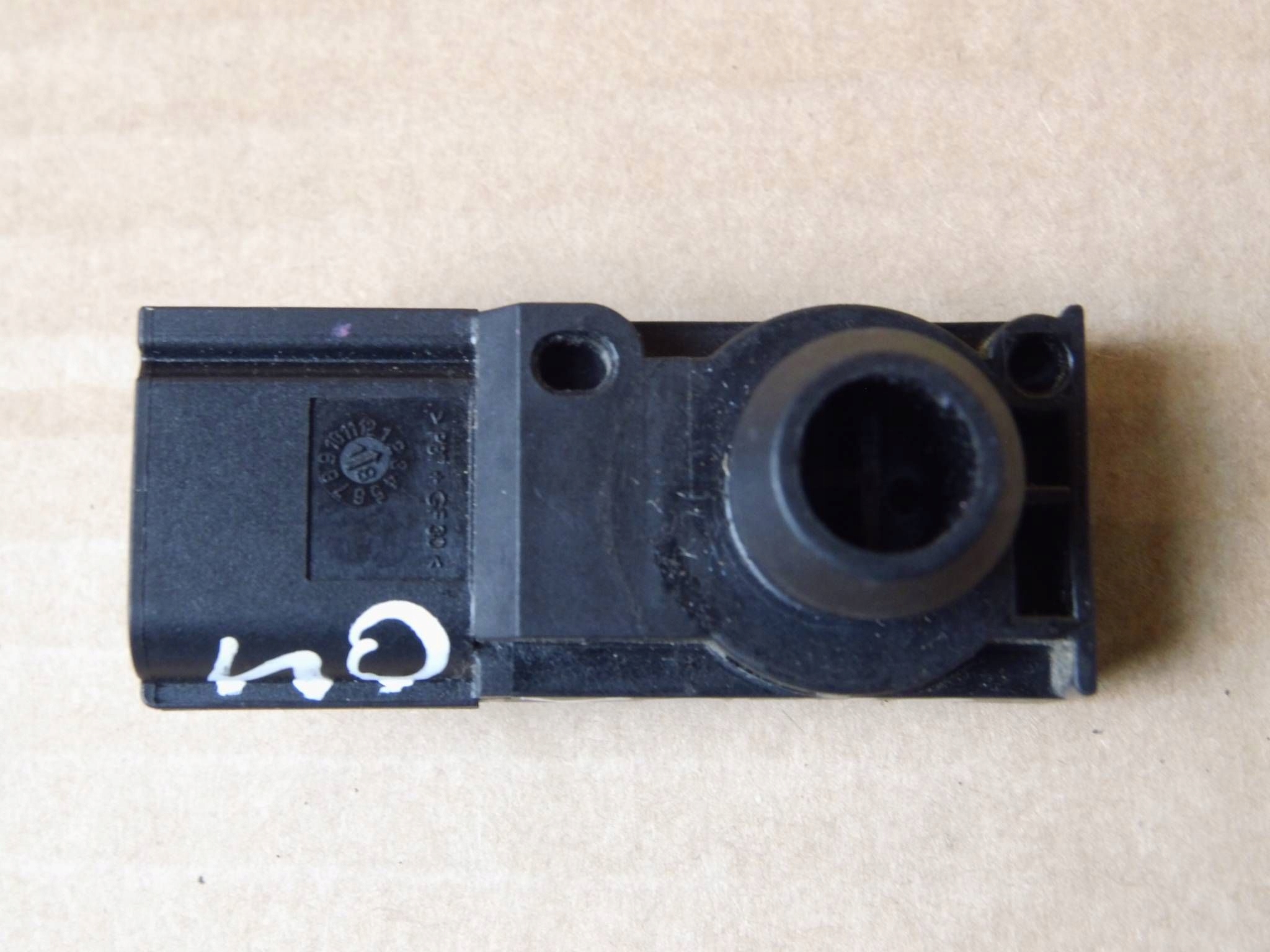 Hyundai i30 III Sensor Bremse servo Brems- D759120110
