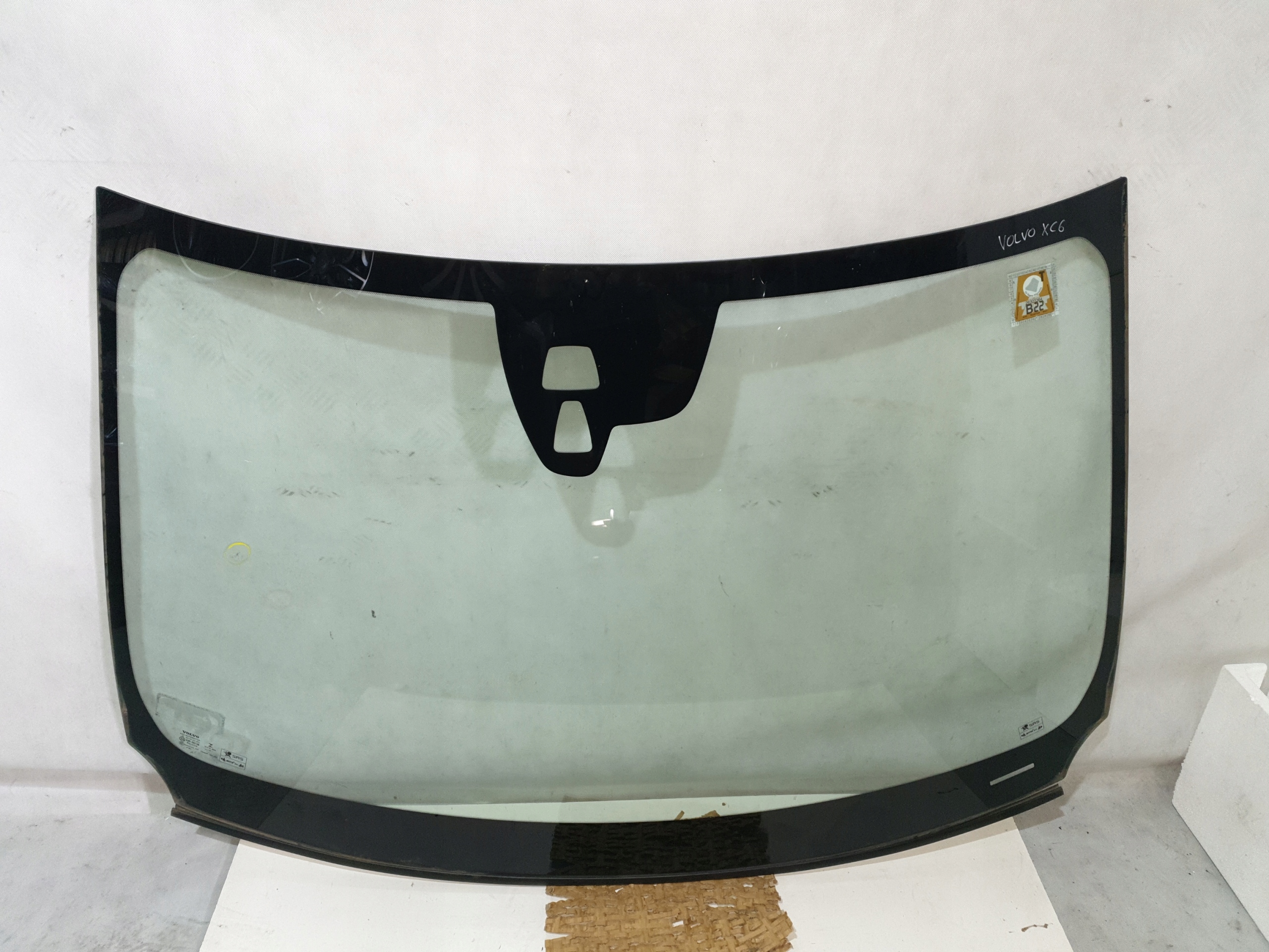 SZYBA VOLVO V40 LIFT 16r kamera oryg