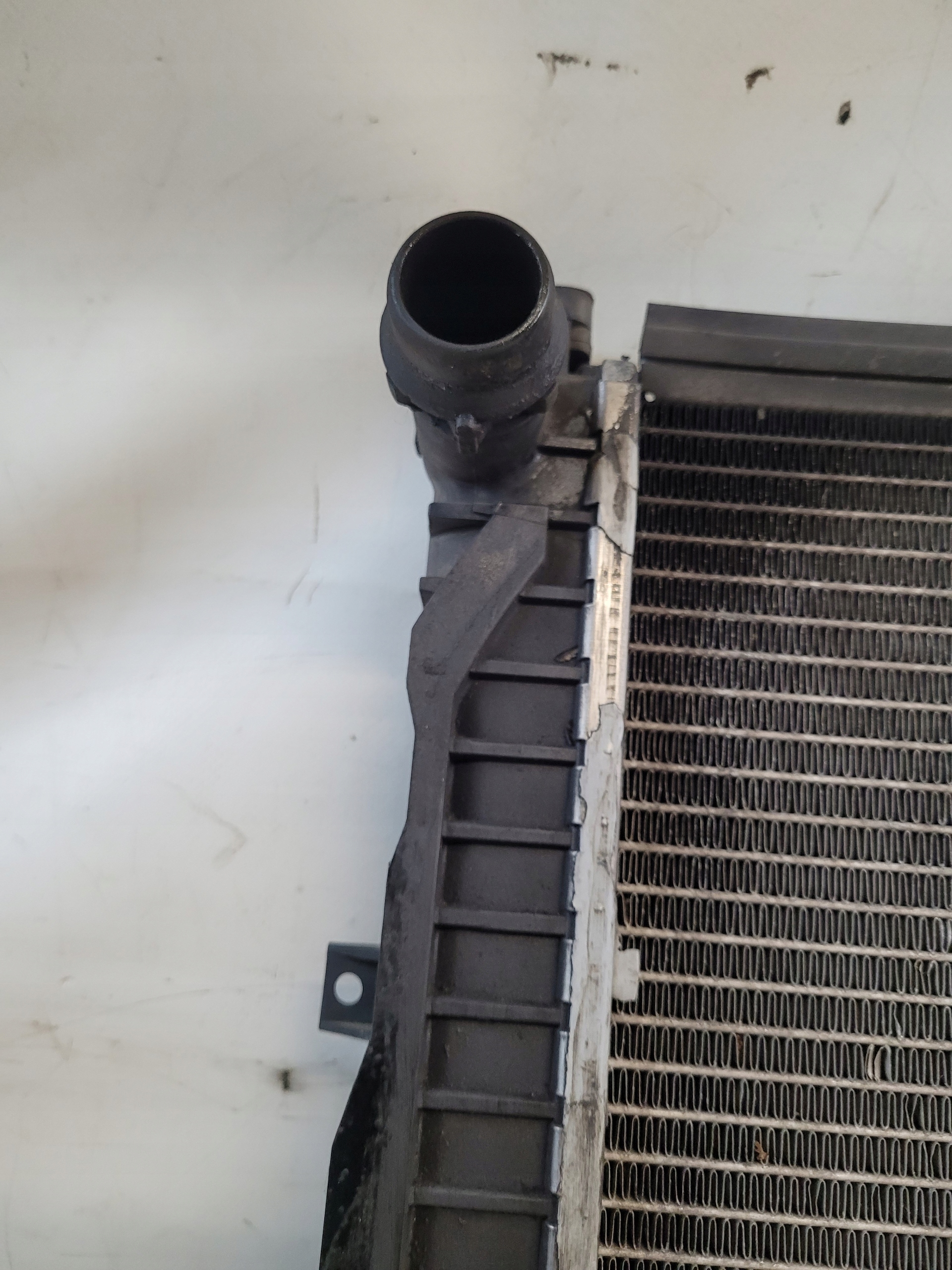 water cooler AUTOMAT AUDI A6 C5 2.4B