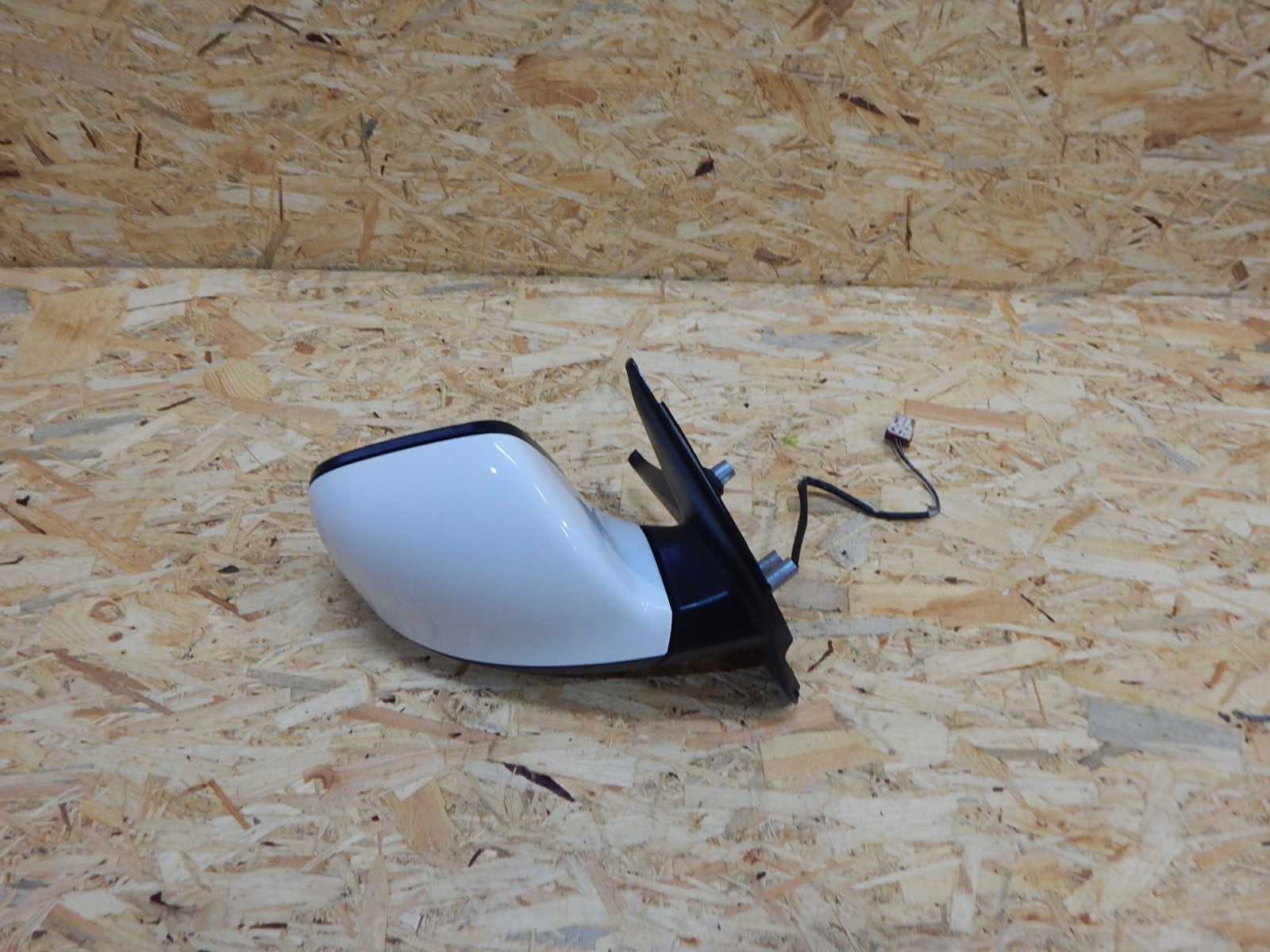 VW T5 LIFT lusterko prawe 5 PIN białe LB9A